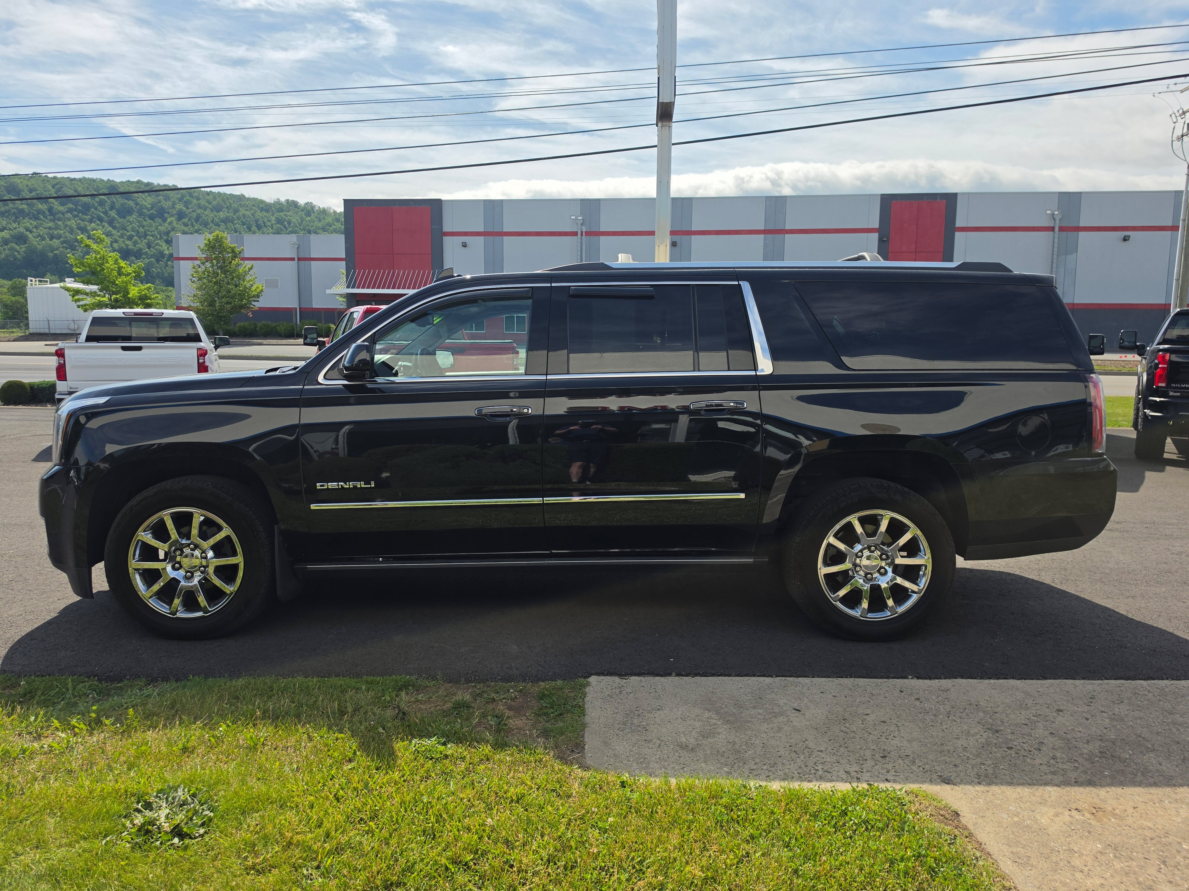 2016 GMC Yukon XL Denali