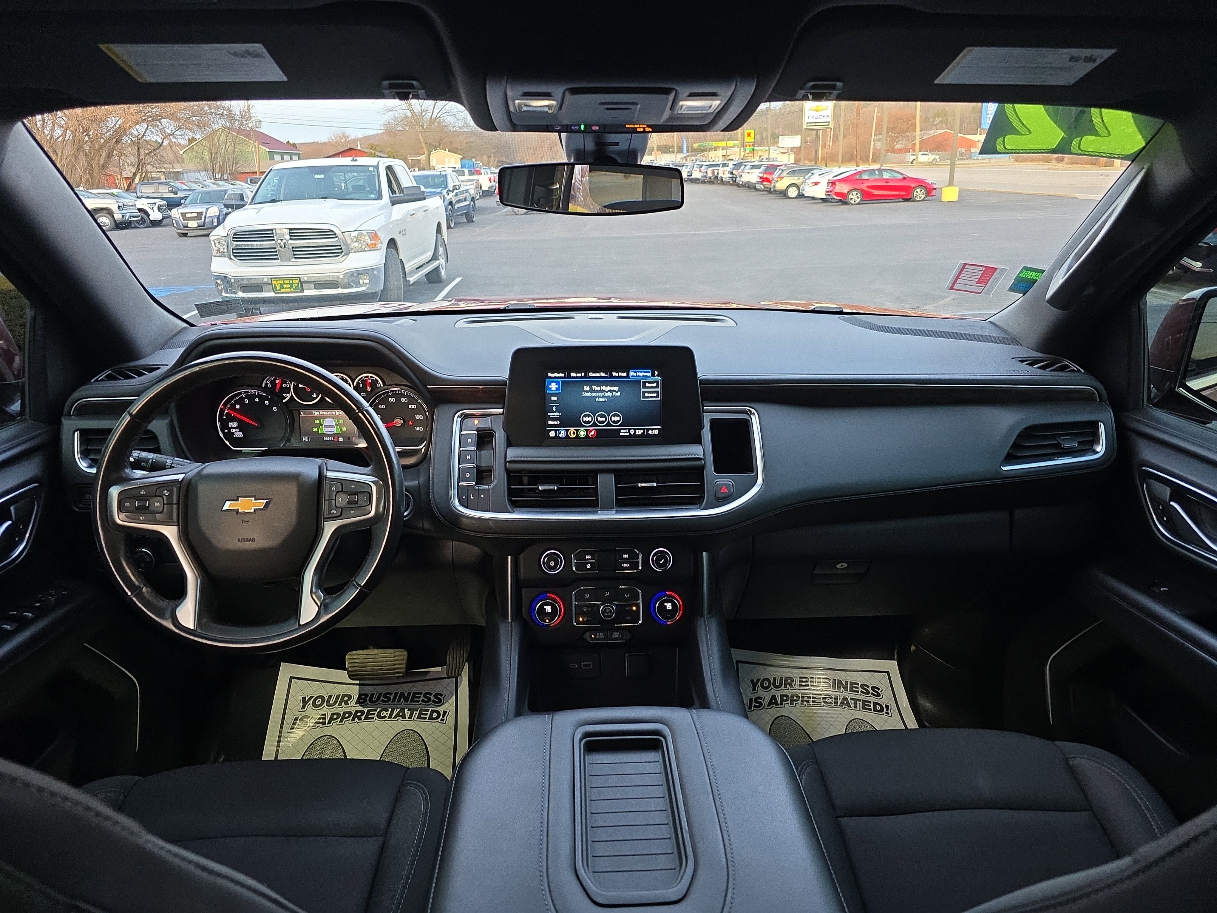 2022 Chevrolet Suburban LS