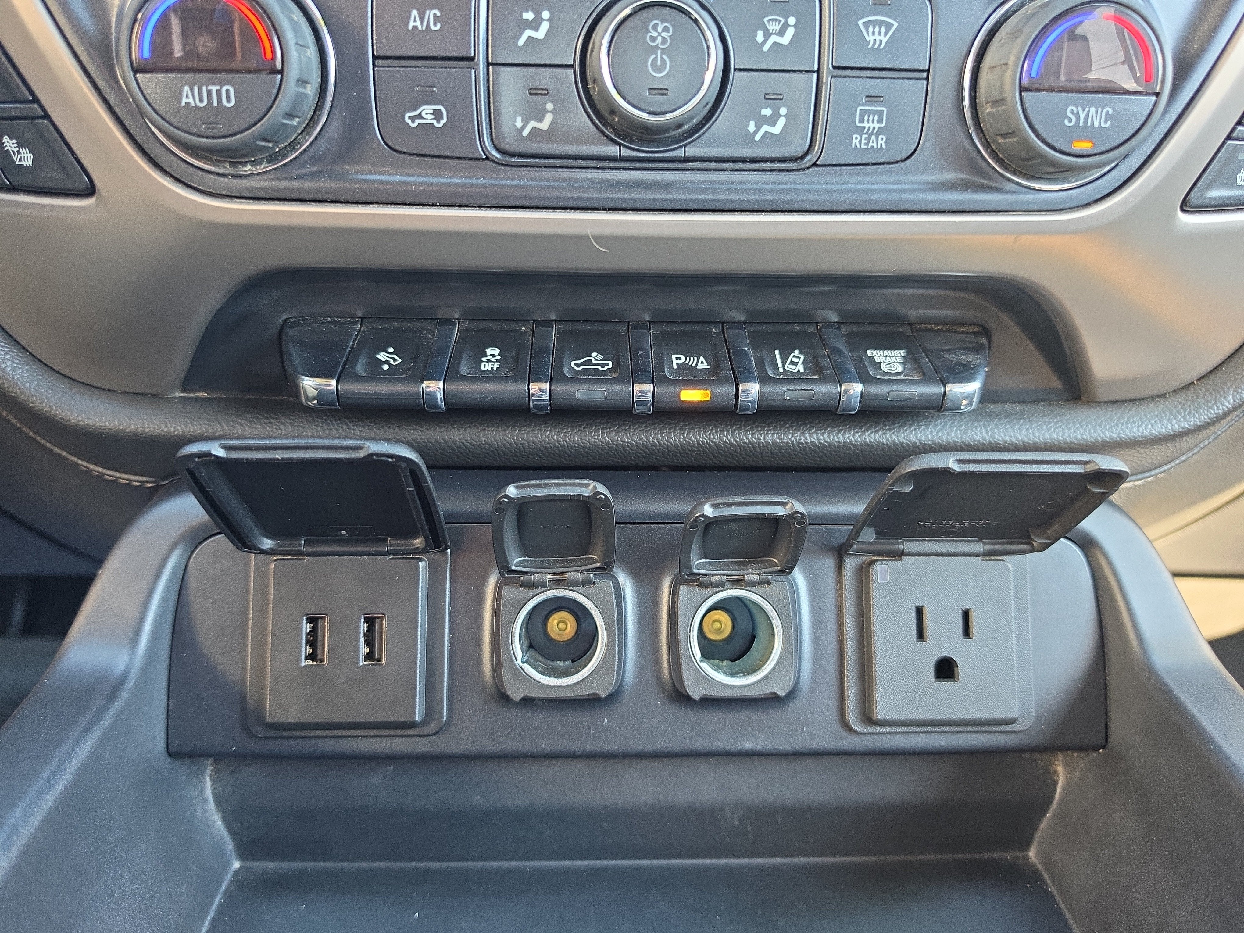 2019 GMC Sierra 3500 HD Denali