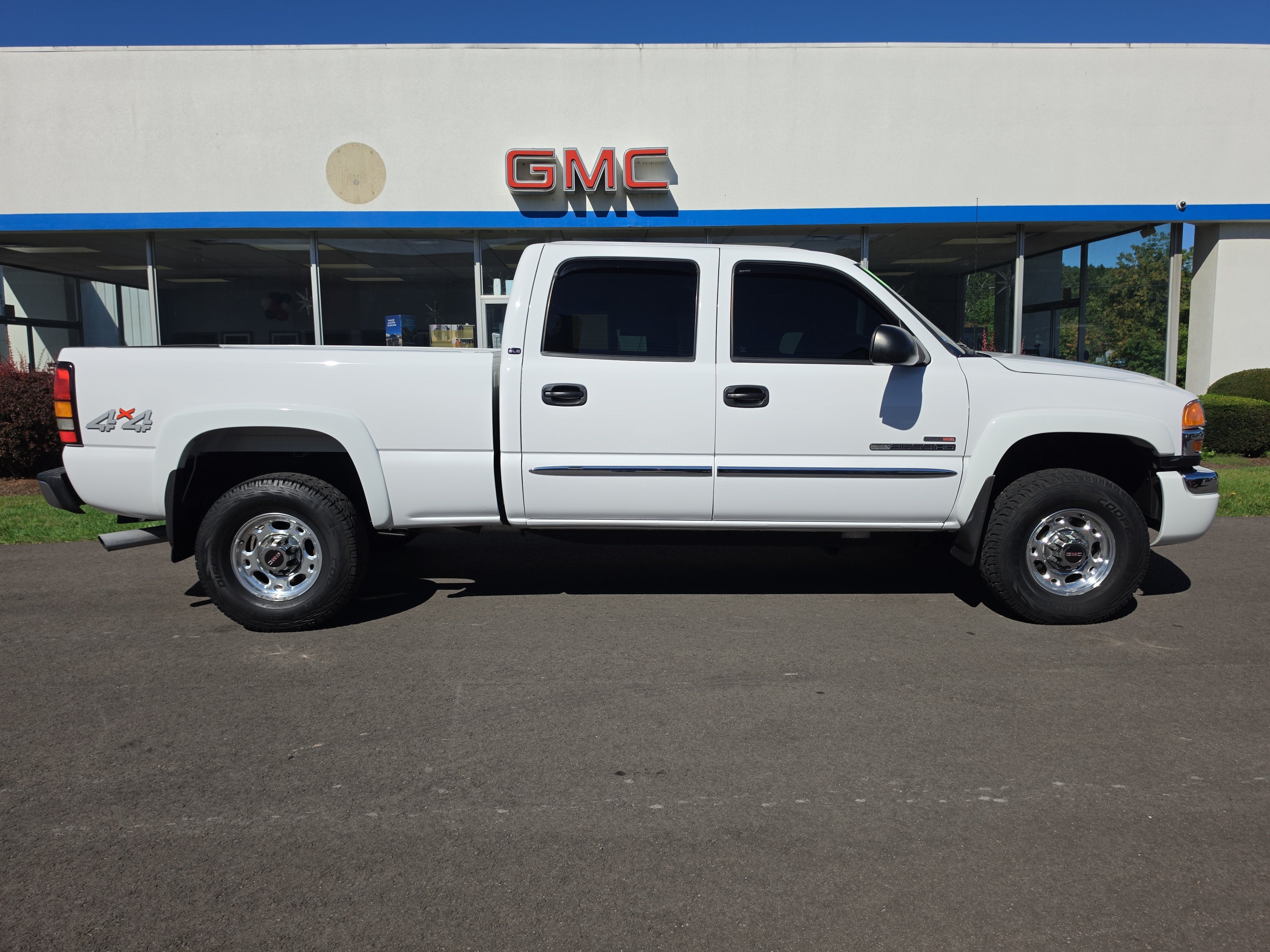 2004 GMC Sierra 2500 HD SLE