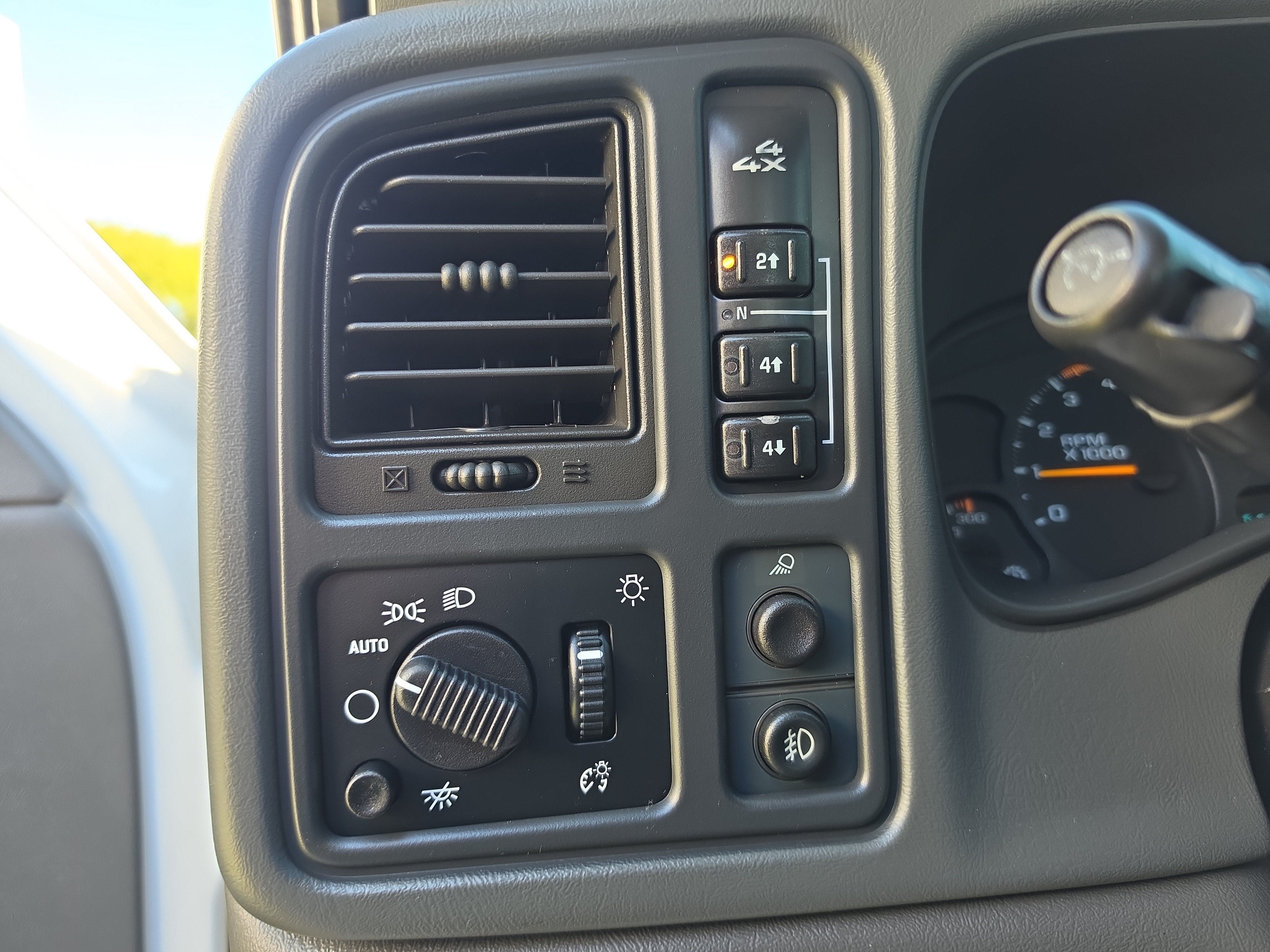 2004 GMC Sierra 2500 HD SLE