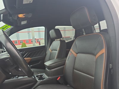 2023 GMC Canyon AT4