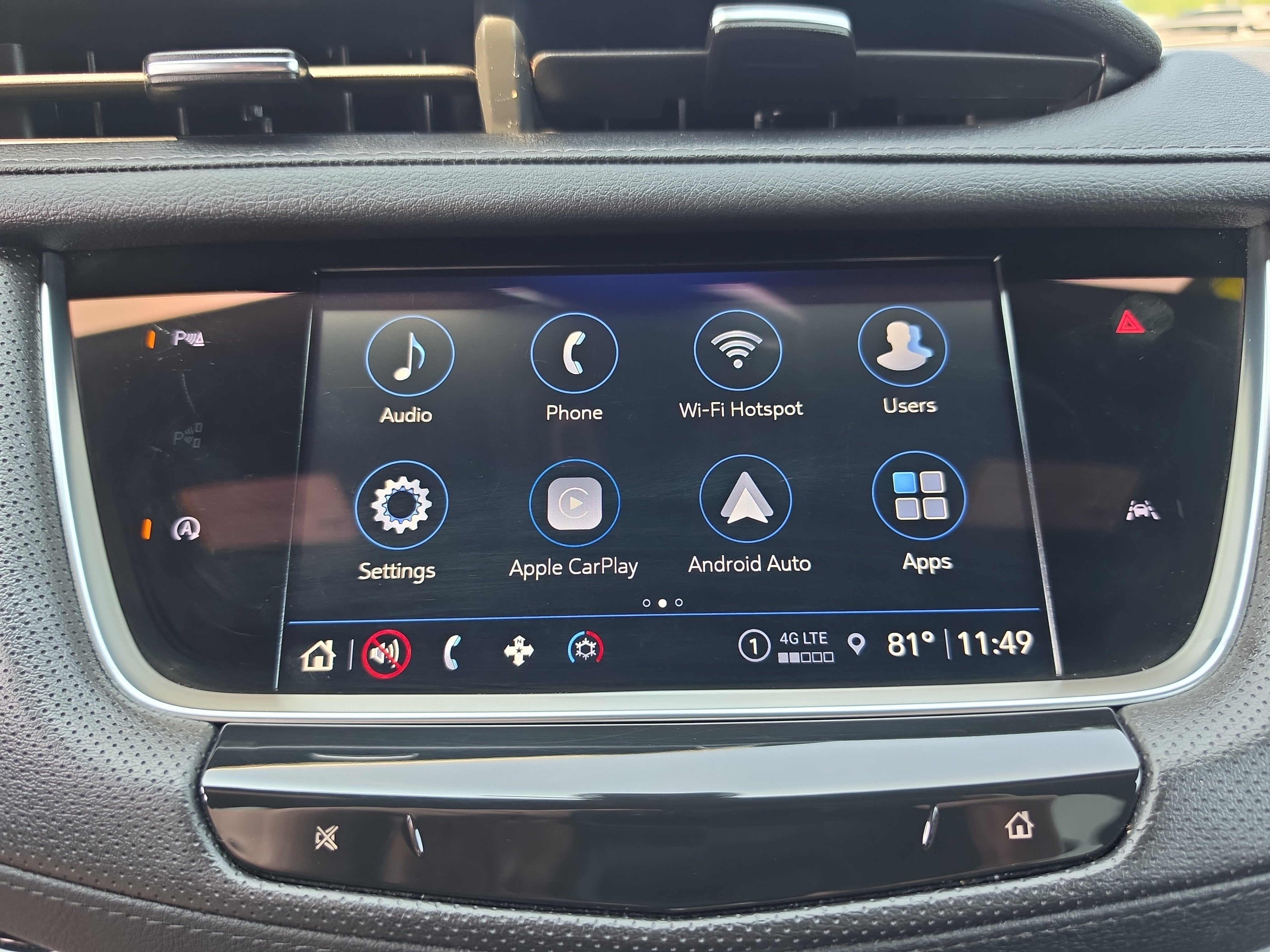 2024 Cadillac XT6 Luxury
