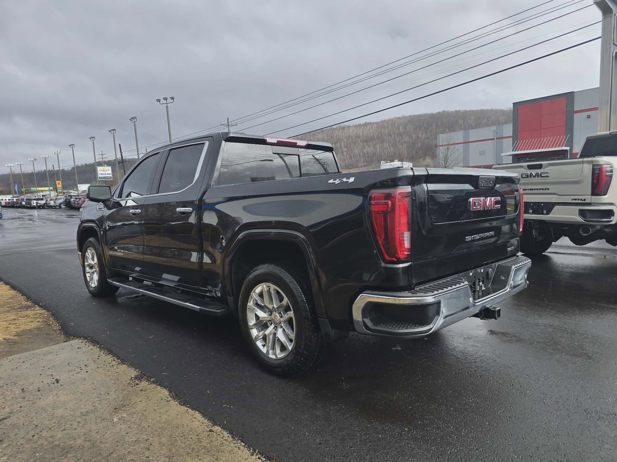 2020 GMC Sierra 1500 SLT