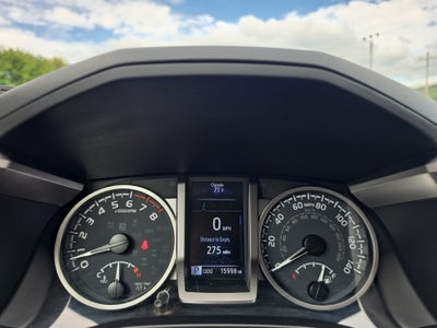 2022 Toyota Tacoma 4WD SR