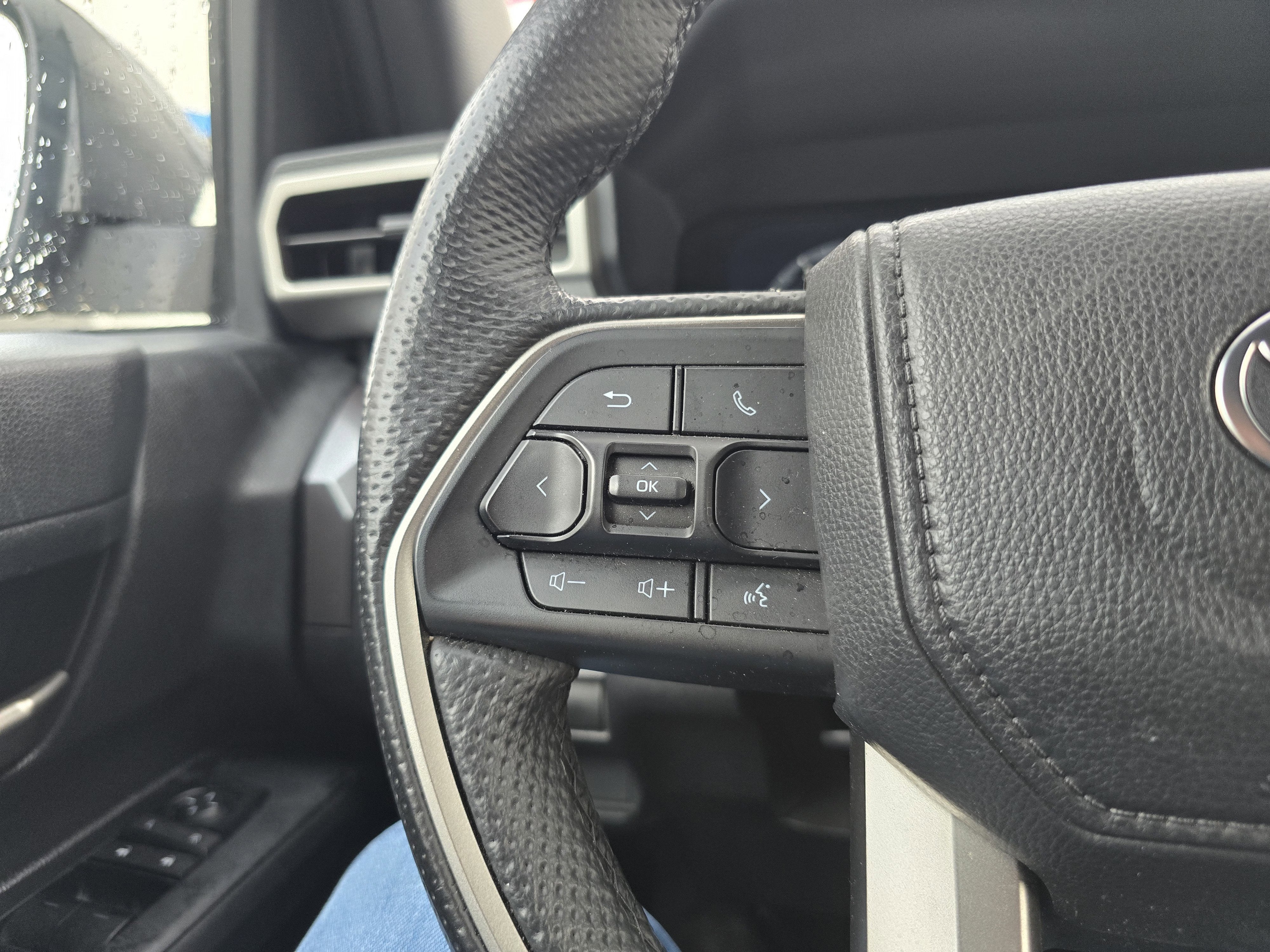 2025 Toyota Tacoma 4WD SR