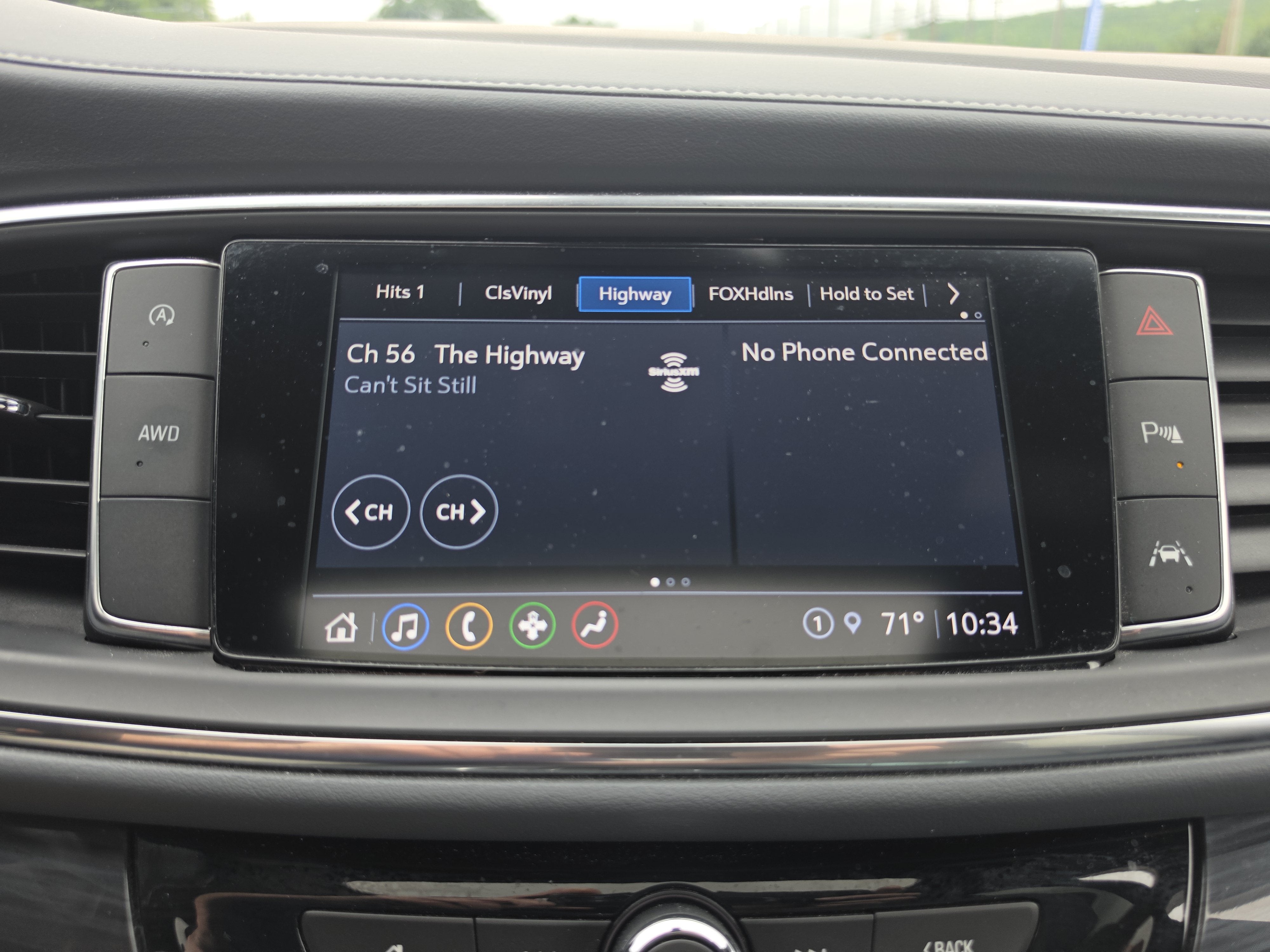 2023 Buick Enclave Essence
