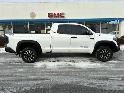 2014 Toyota Tundra 4WD Truck SR