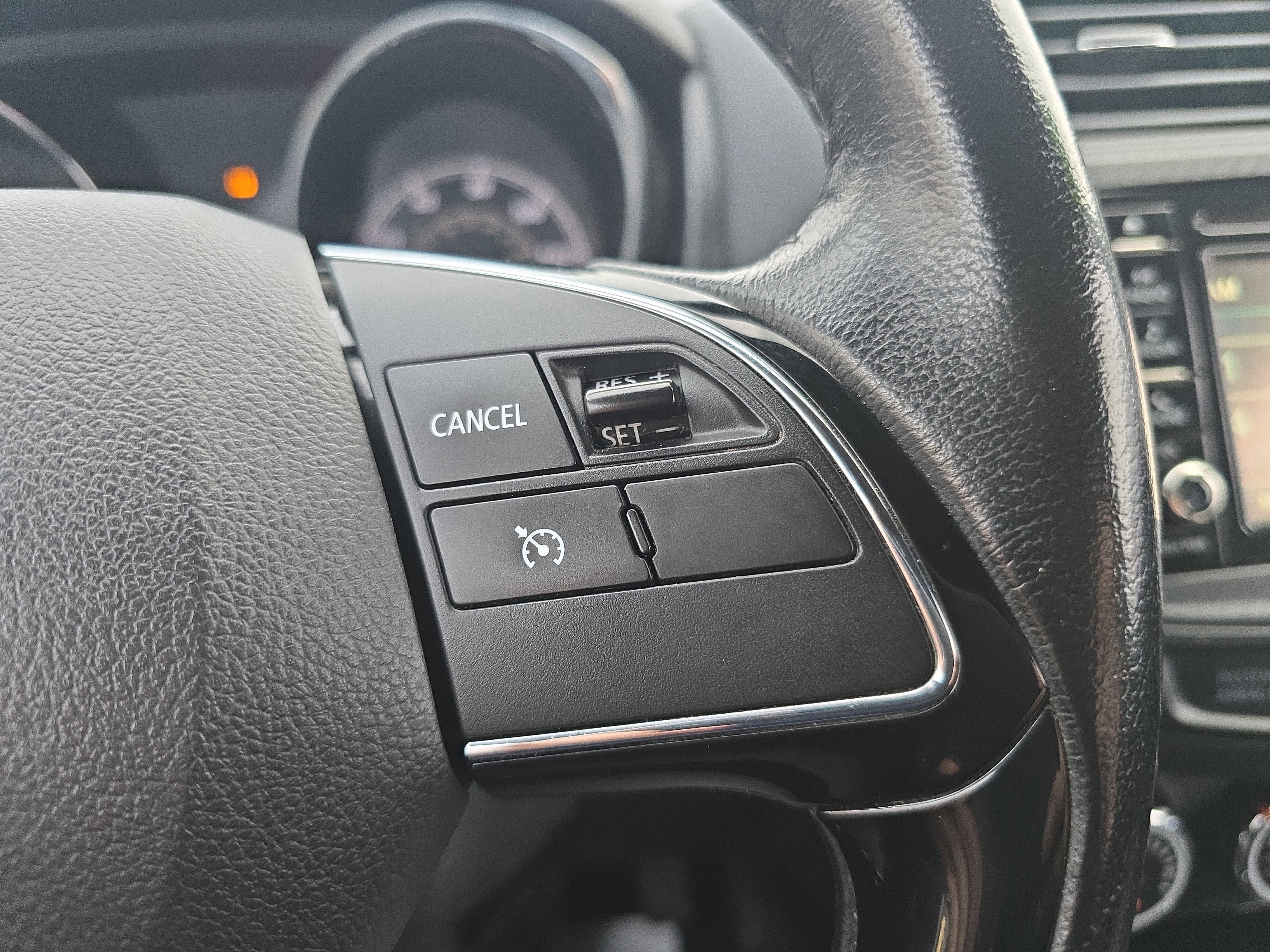 2017 Mitsubishi Outlander Sport SE 2.4