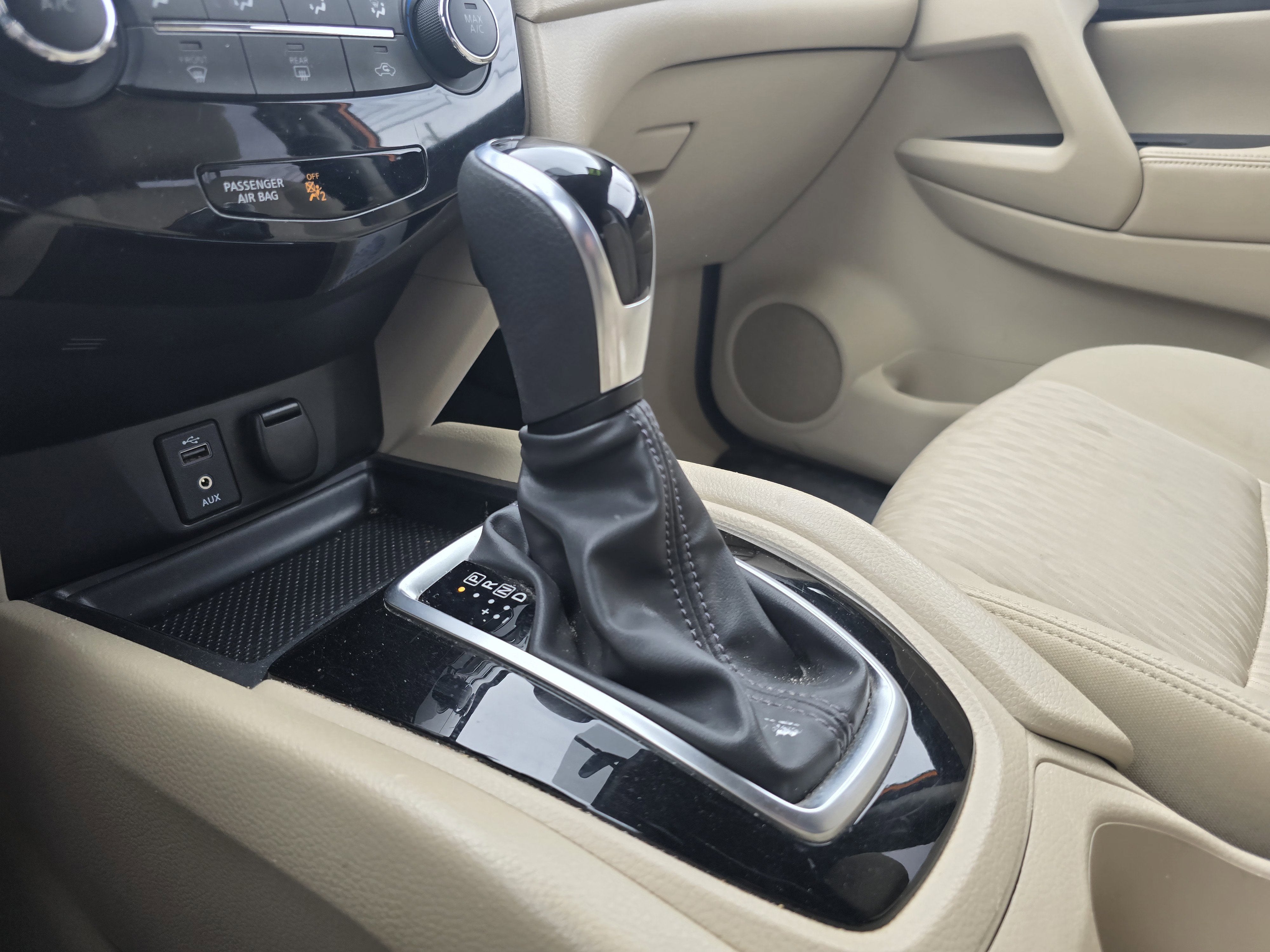 2017 Nissan Rogue S