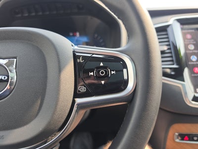 2024 Volvo XC90 Plus Bright Theme