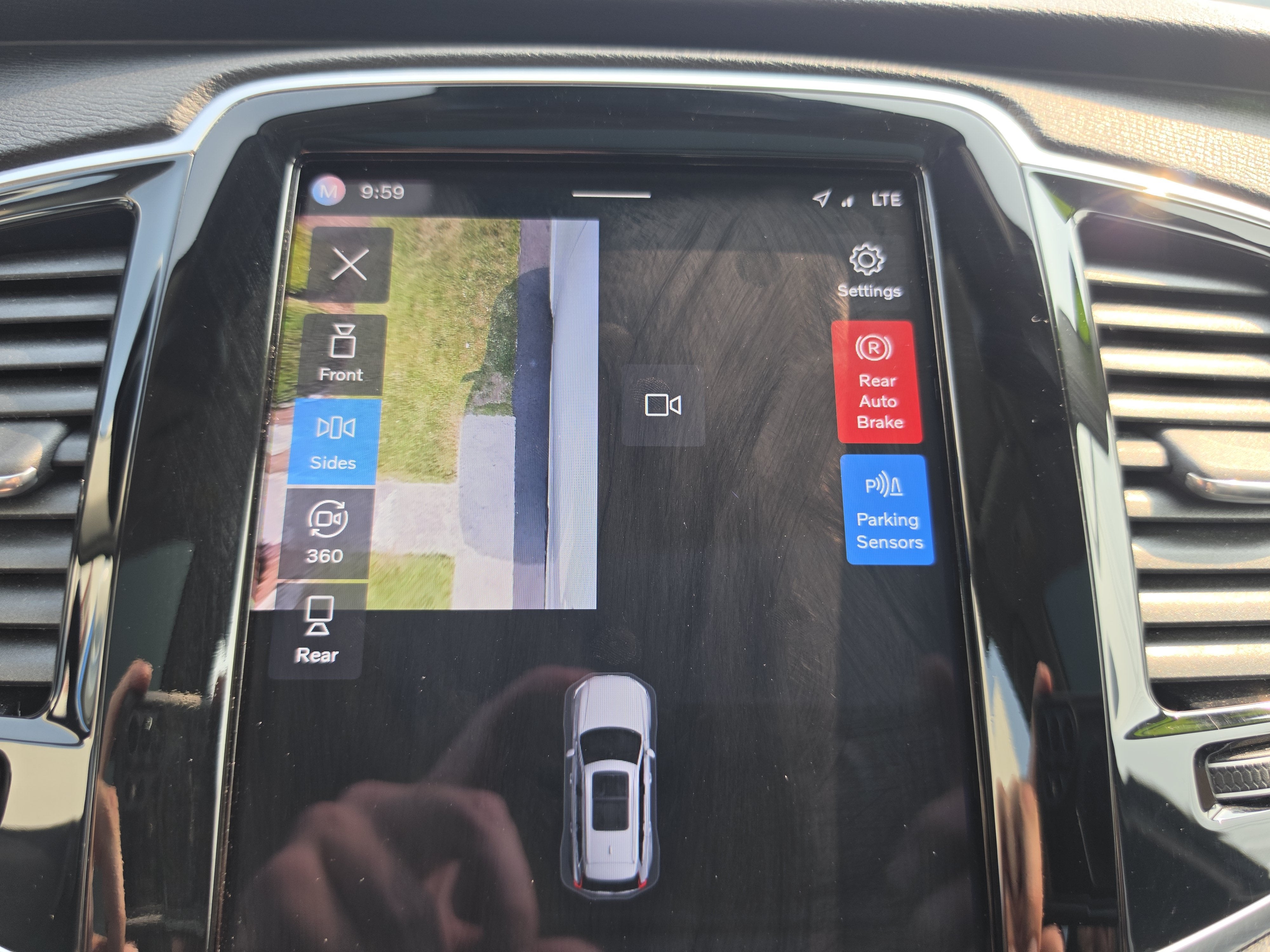 2024 Volvo XC90 Plus Bright Theme