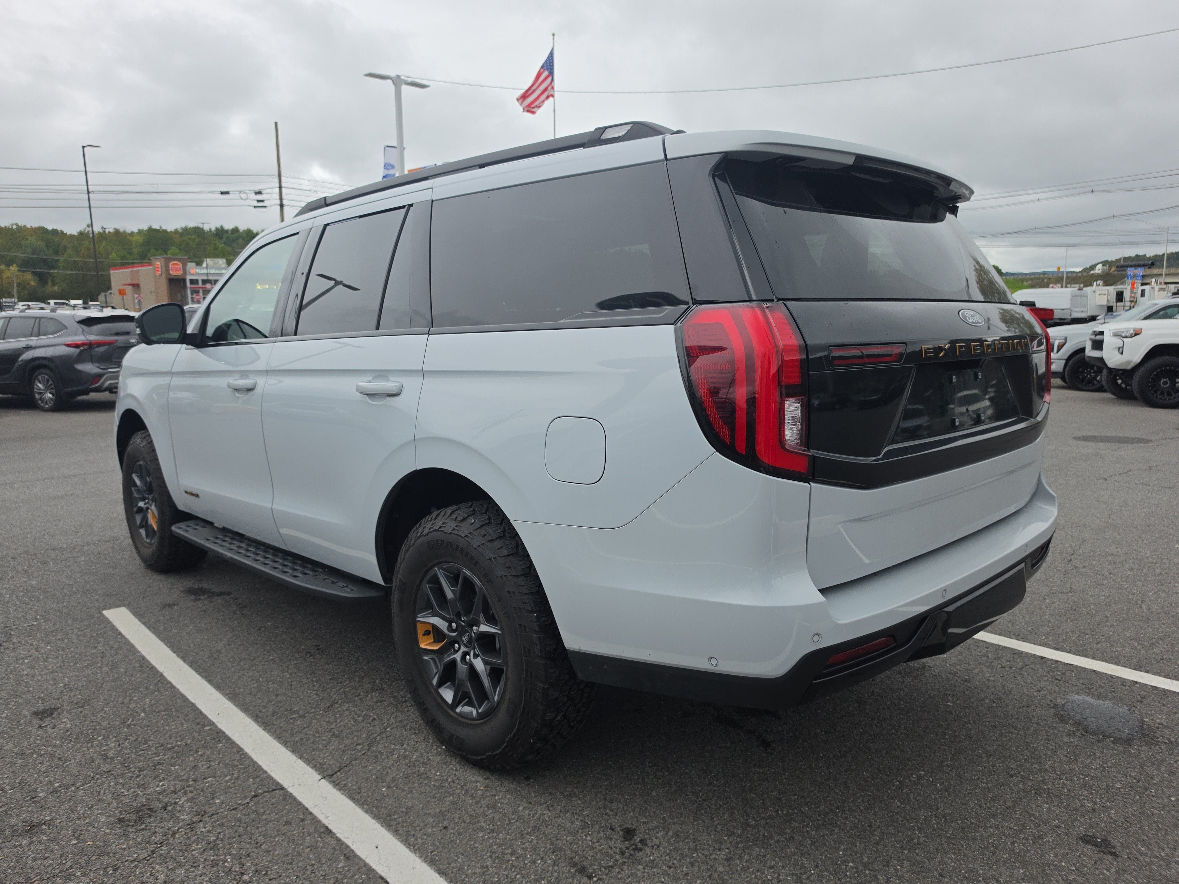 2025 Ford Expedition Tremor