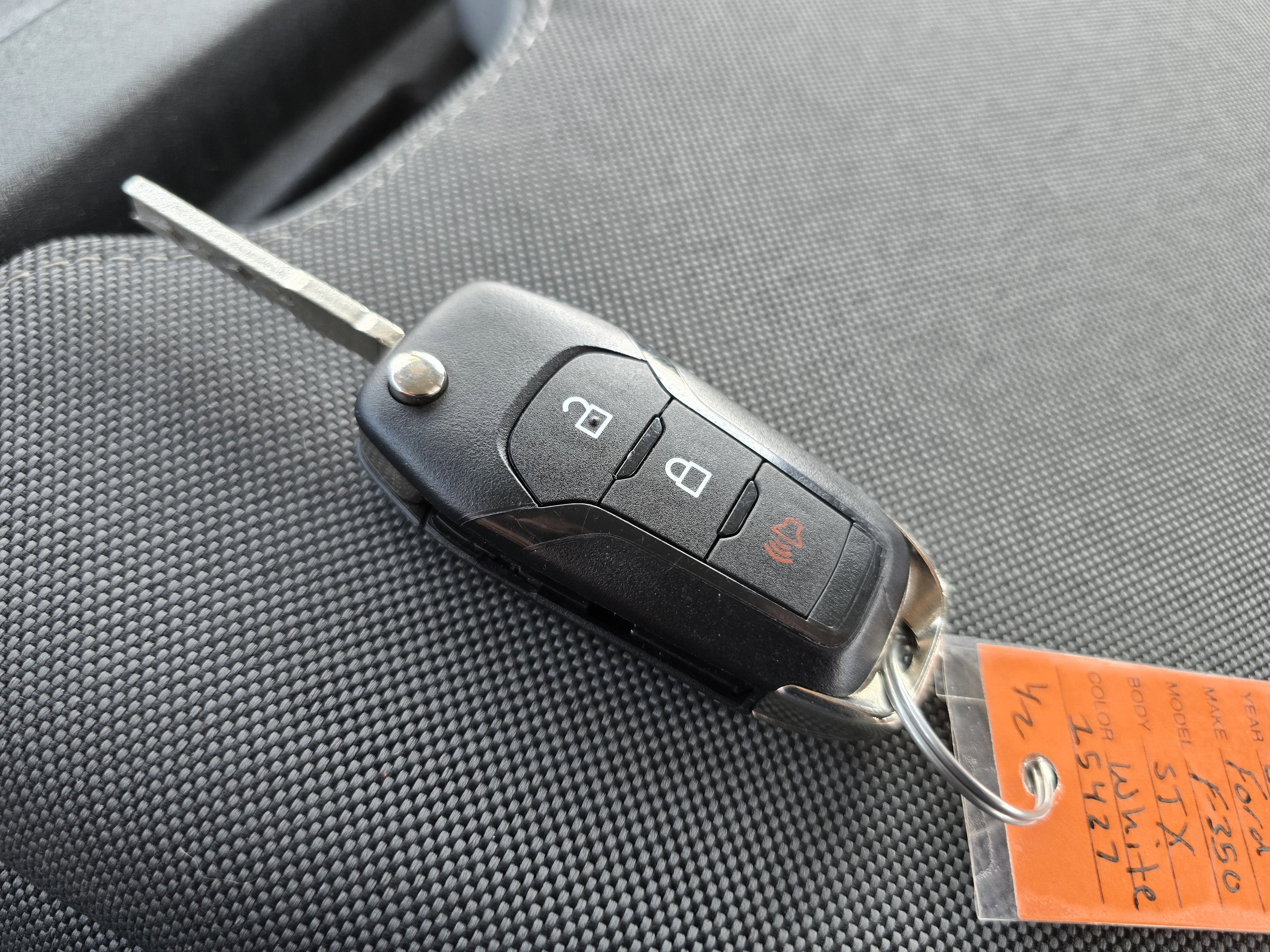 2023 Ford Super Duty F-350 SRW XL