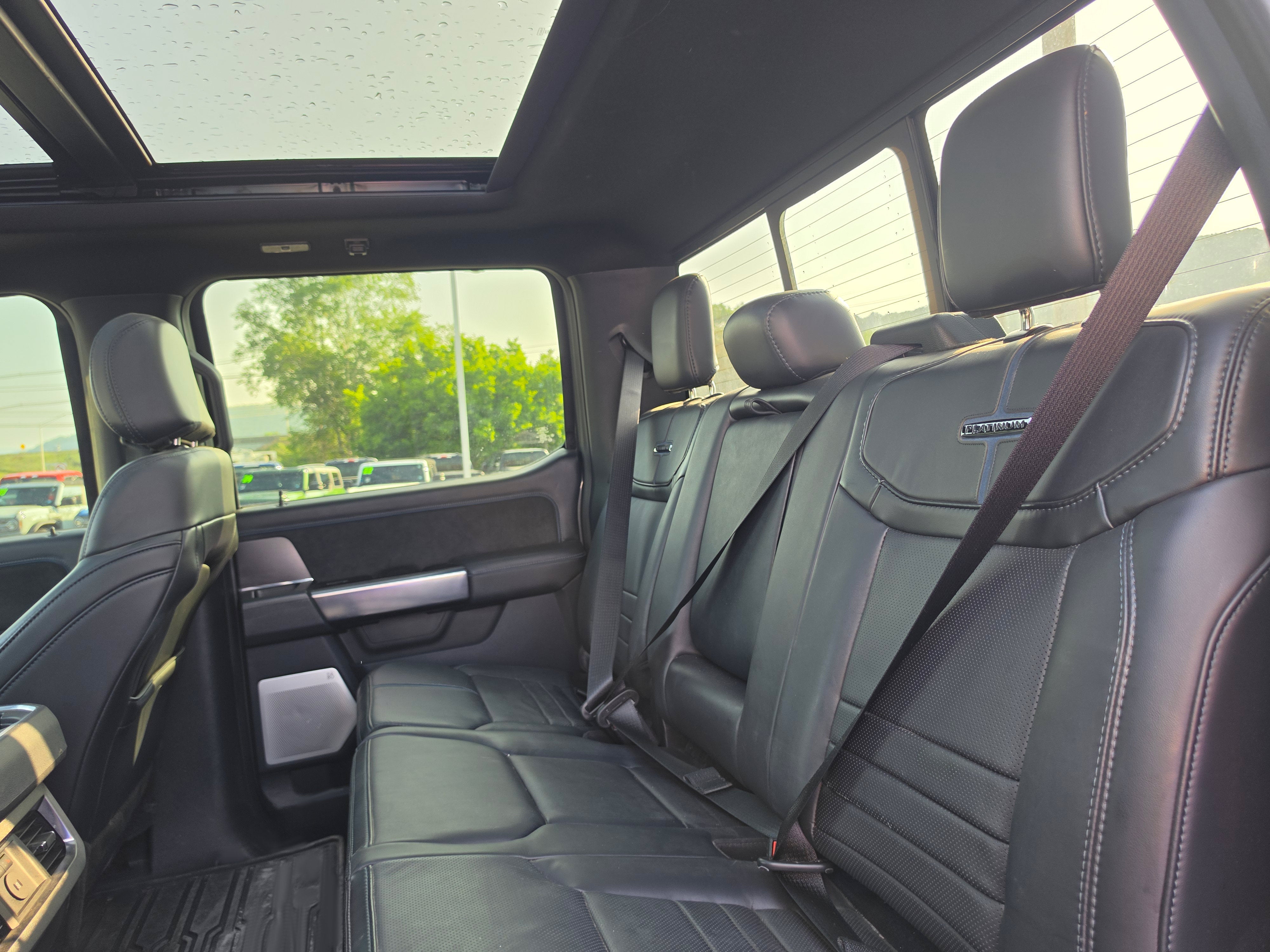 2026 Ford Super Duty F-350 SRW Platinum