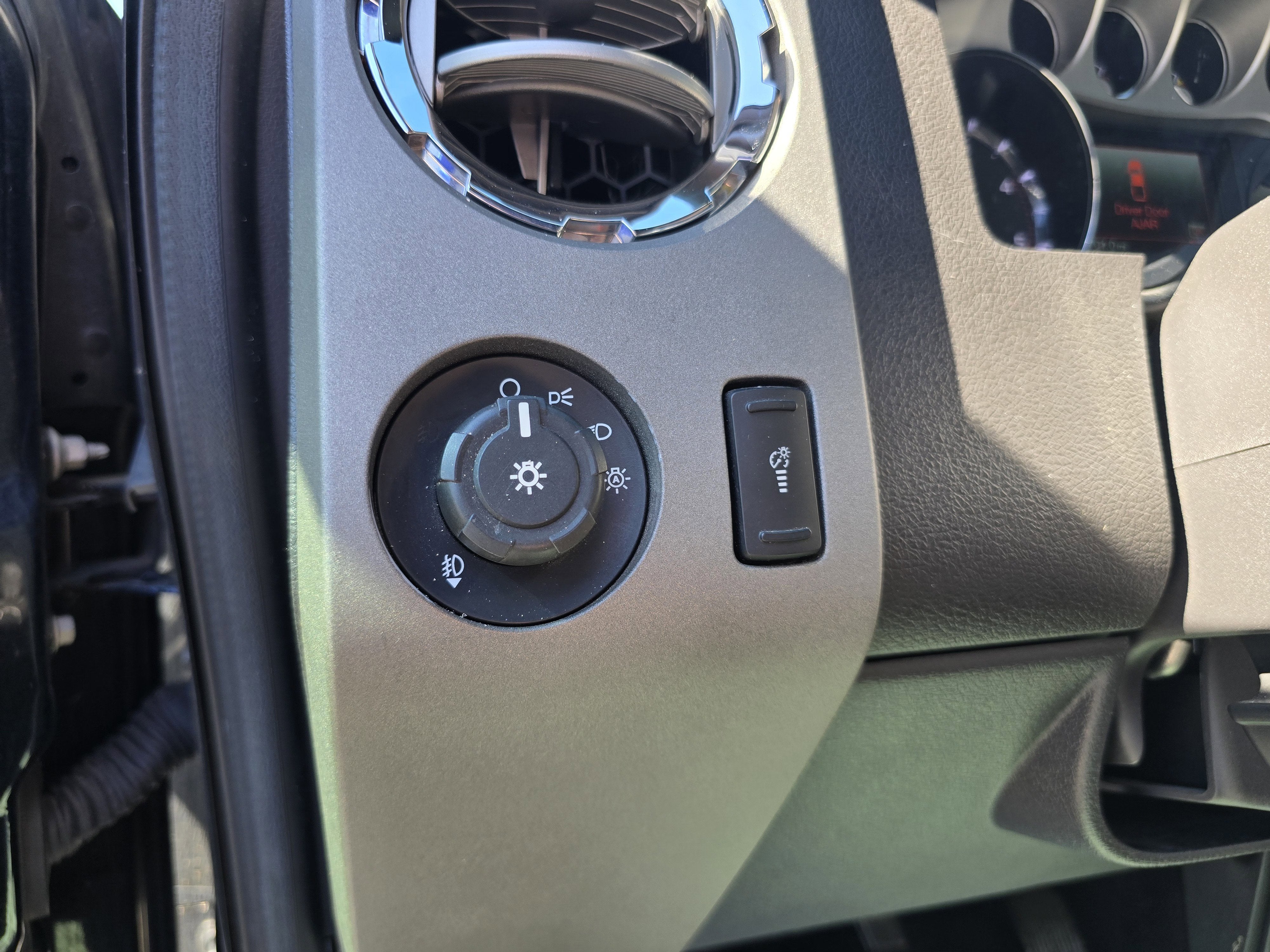 2012 Ford Super Duty F-350 SRW Lariat