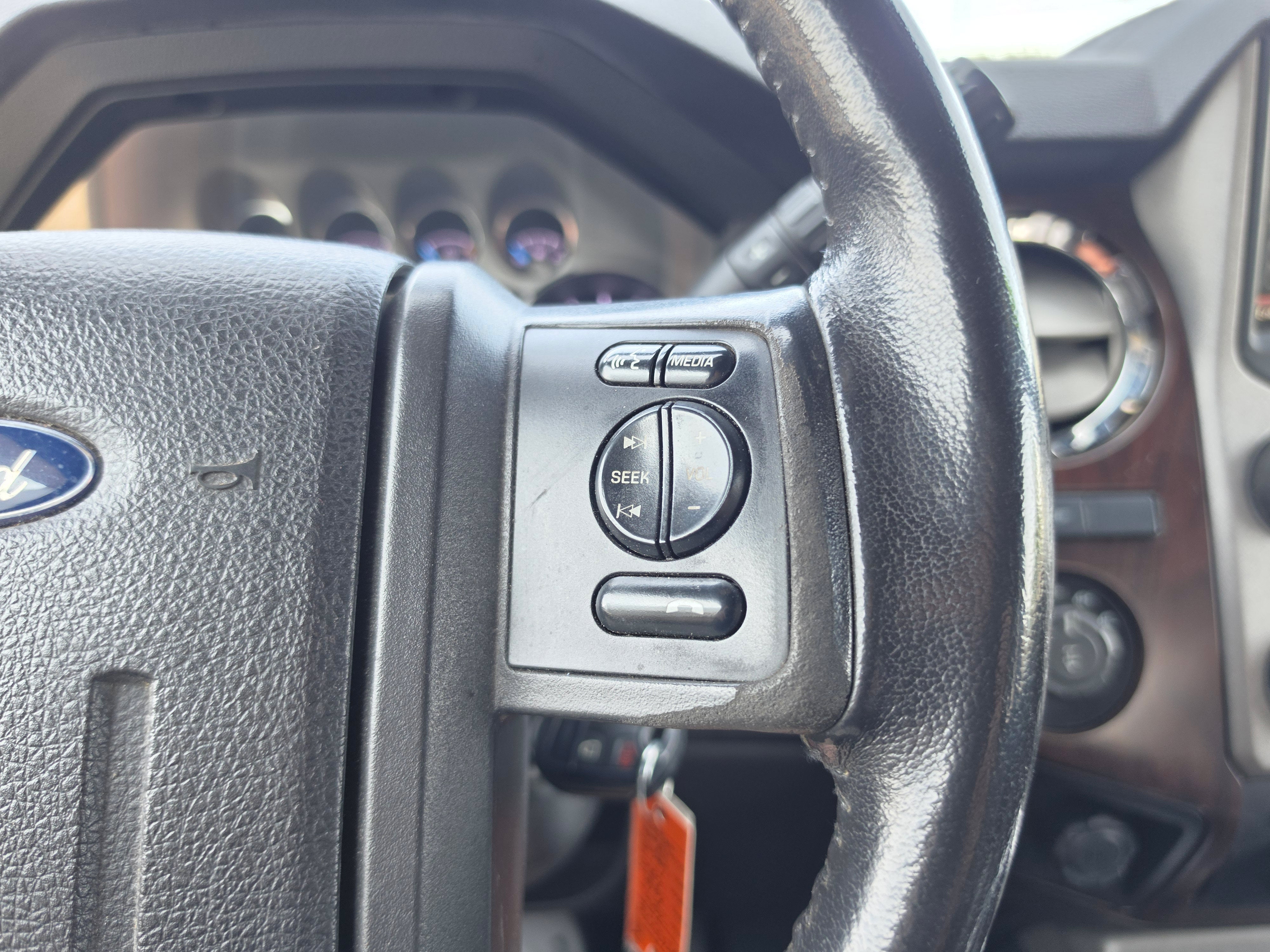 2016 Ford Super Duty F-350 SRW Lariat