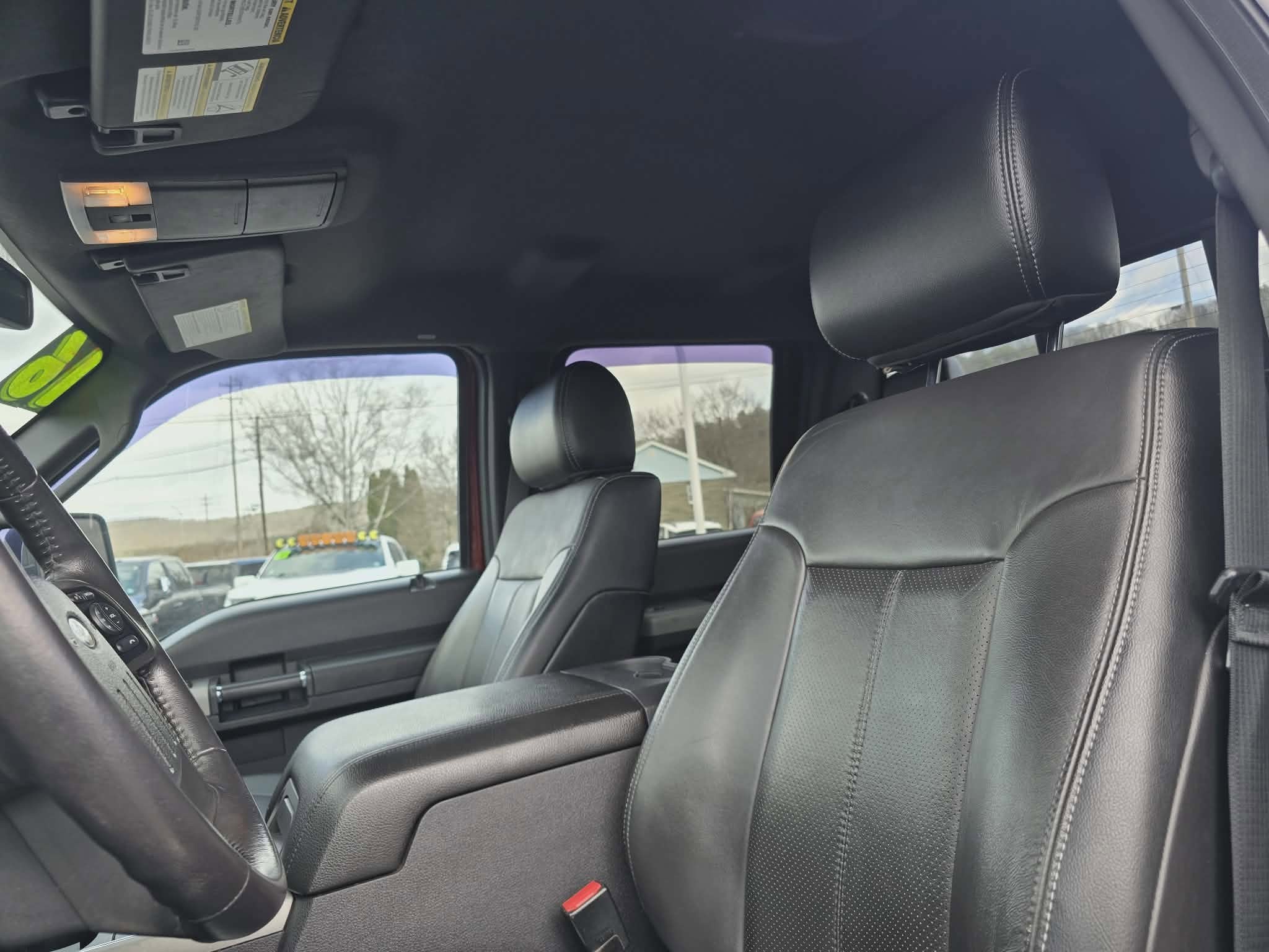 2016 Ford Super Duty F-350 SRW Lariat