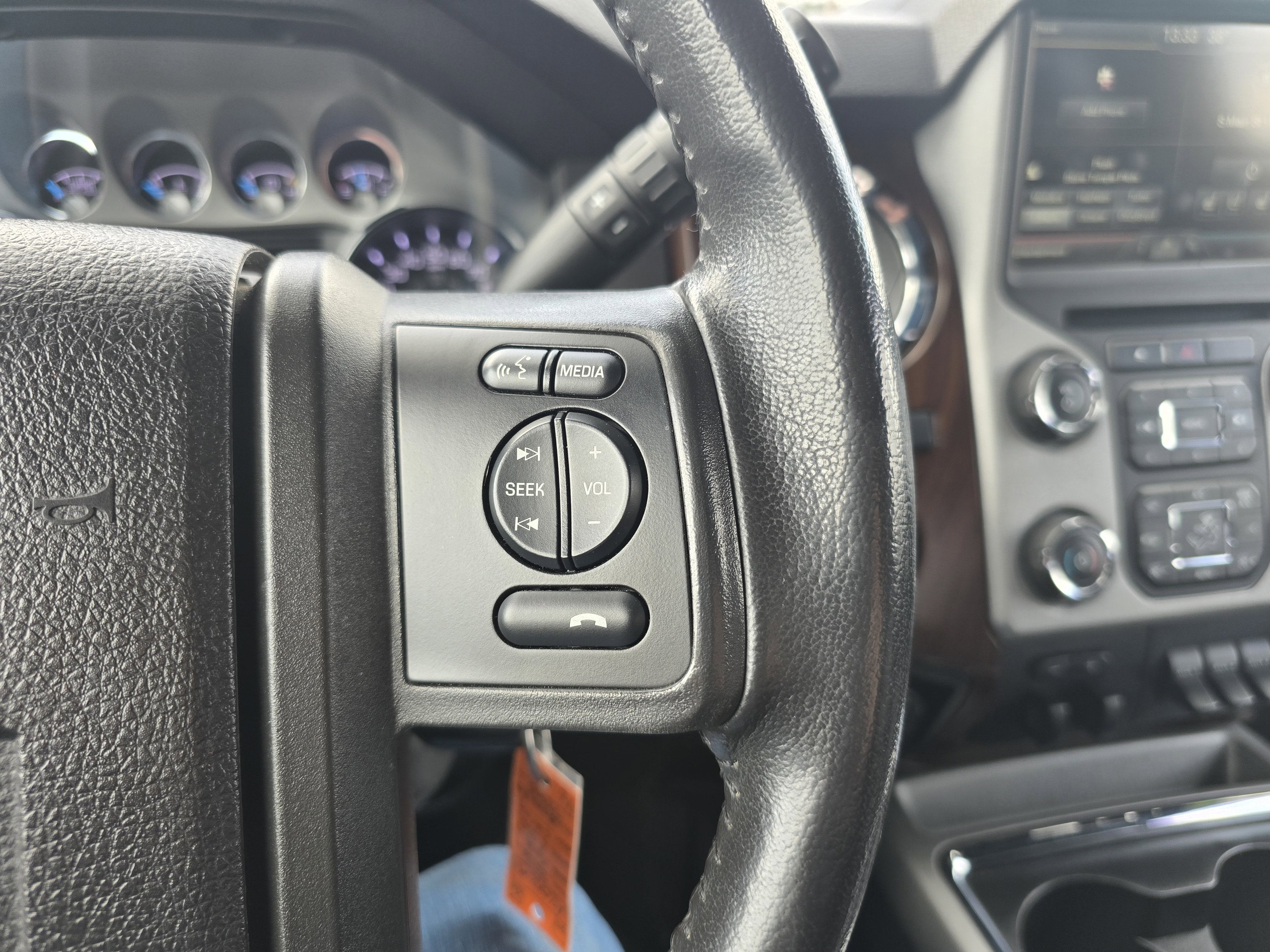 2016 Ford Super Duty F-350 SRW Lariat