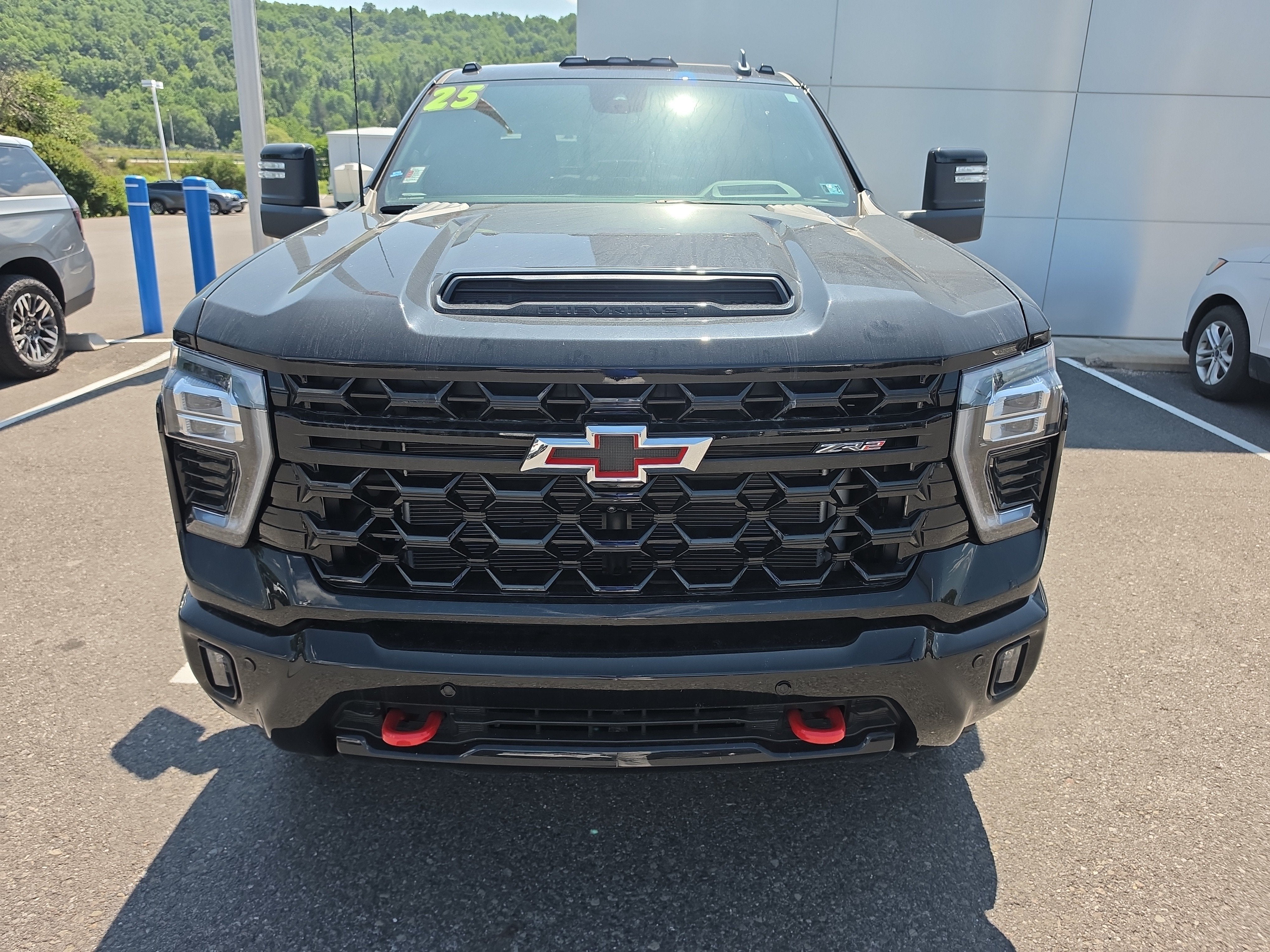 2025 Chevrolet Silverado 2500HD ZR2