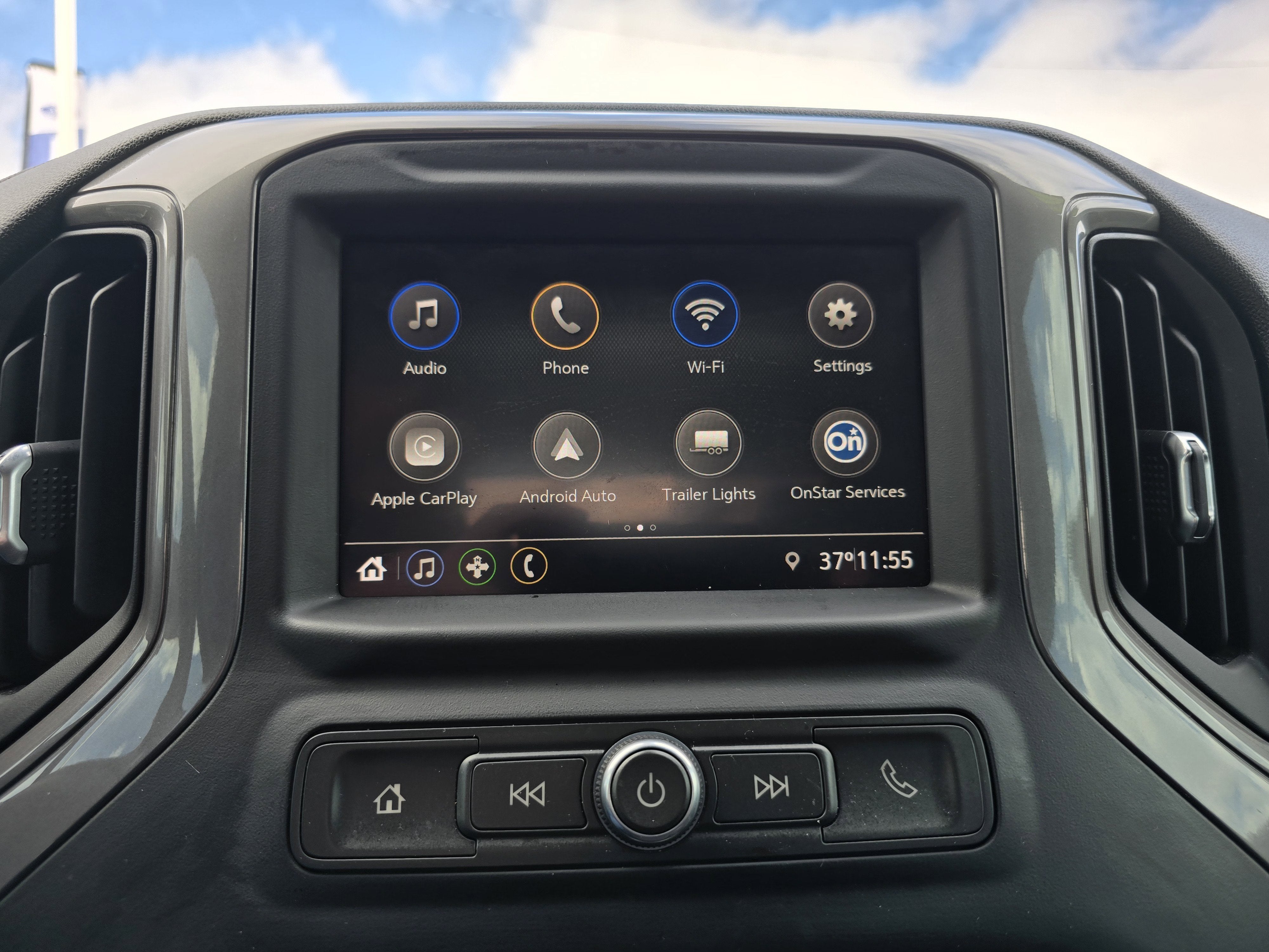 2020 Chevrolet Silverado 1500 Custom