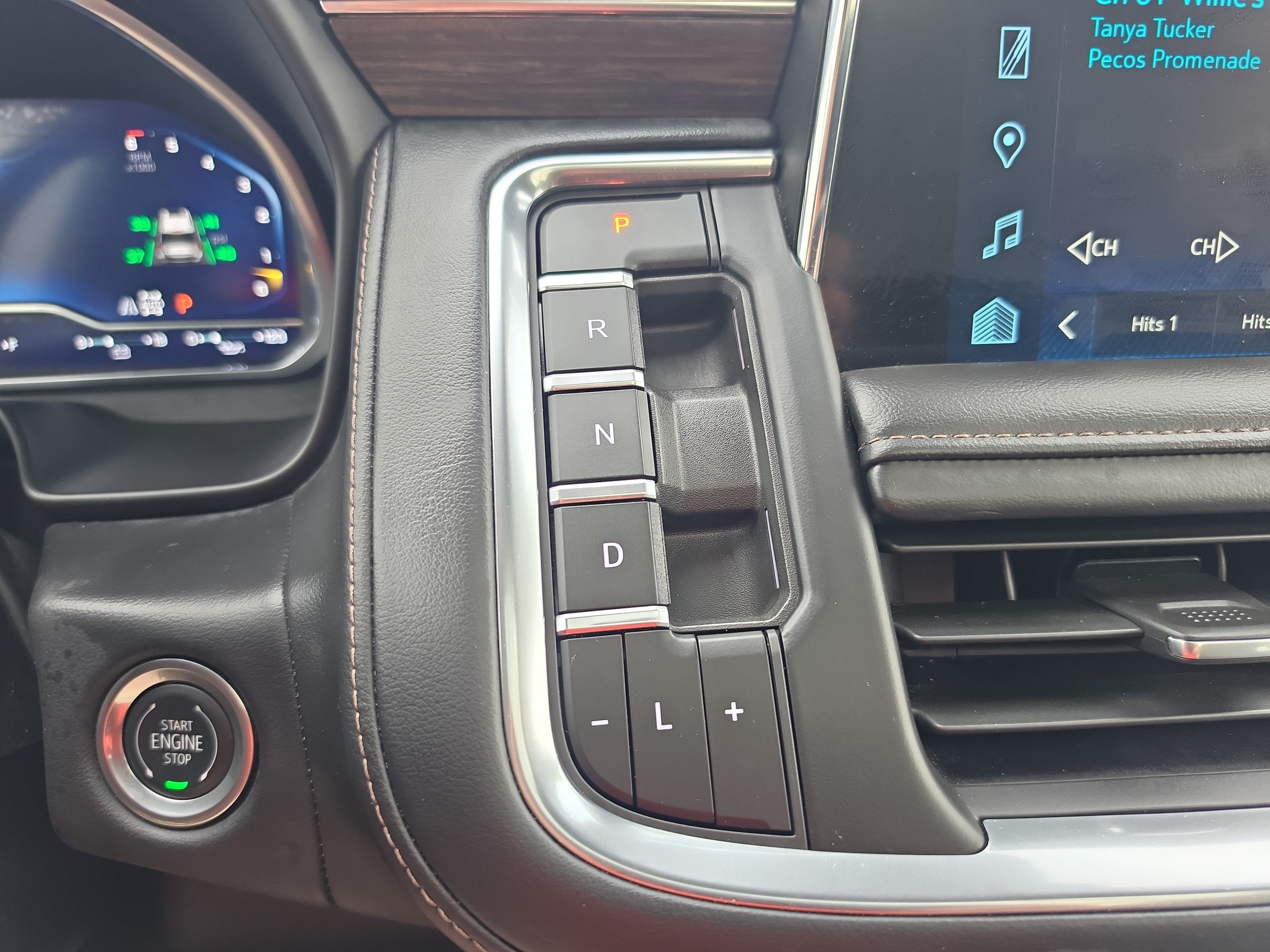 2024 Chevrolet Suburban High Country