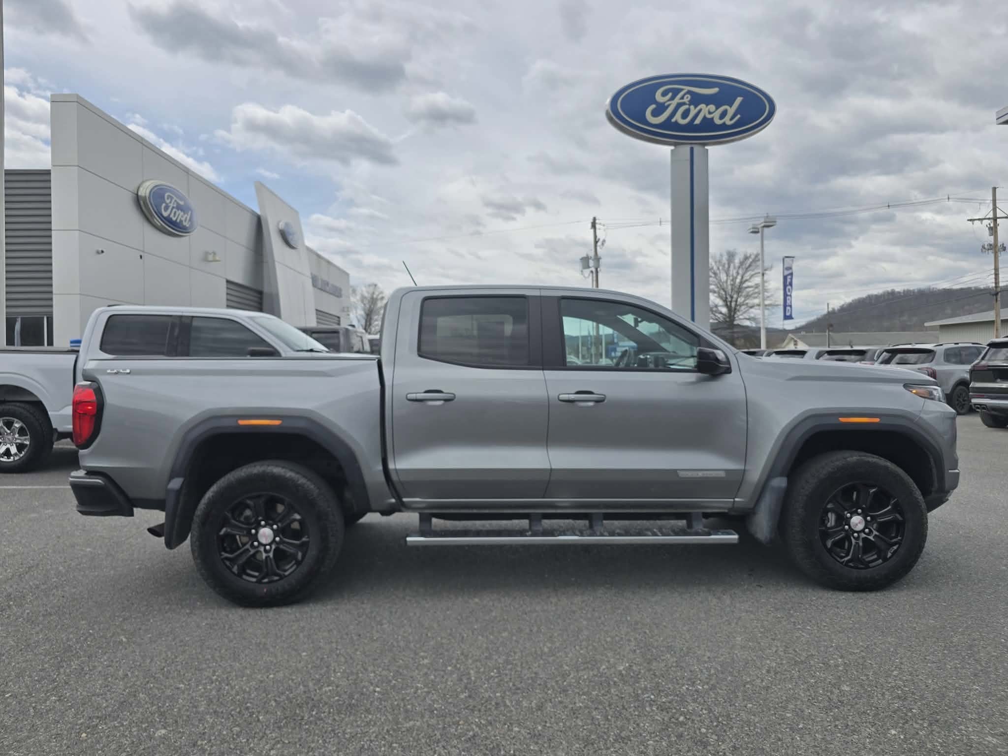 2023 GMC Canyon 4WD Elevation