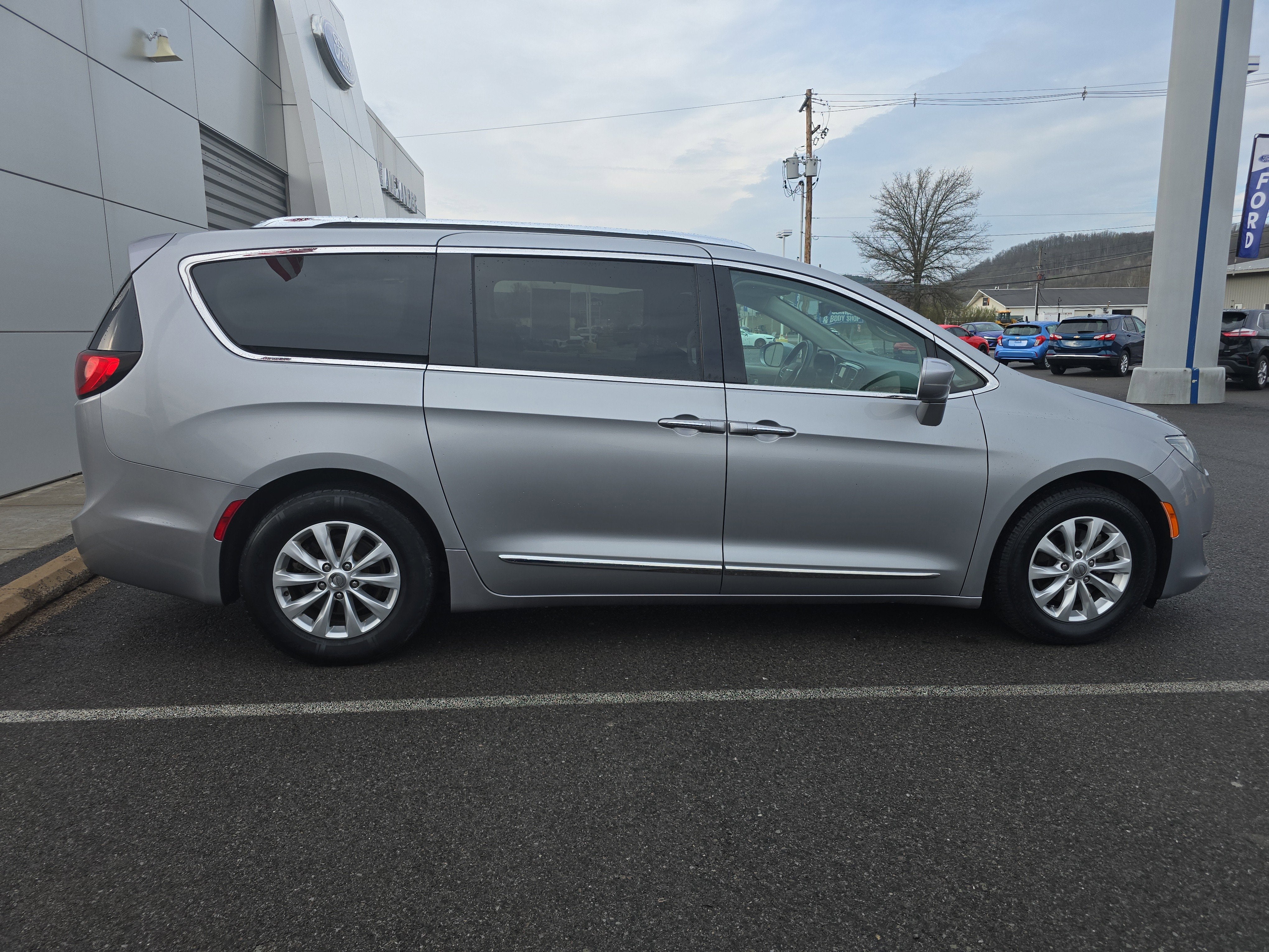 2018 Chrysler Pacifica Touring L