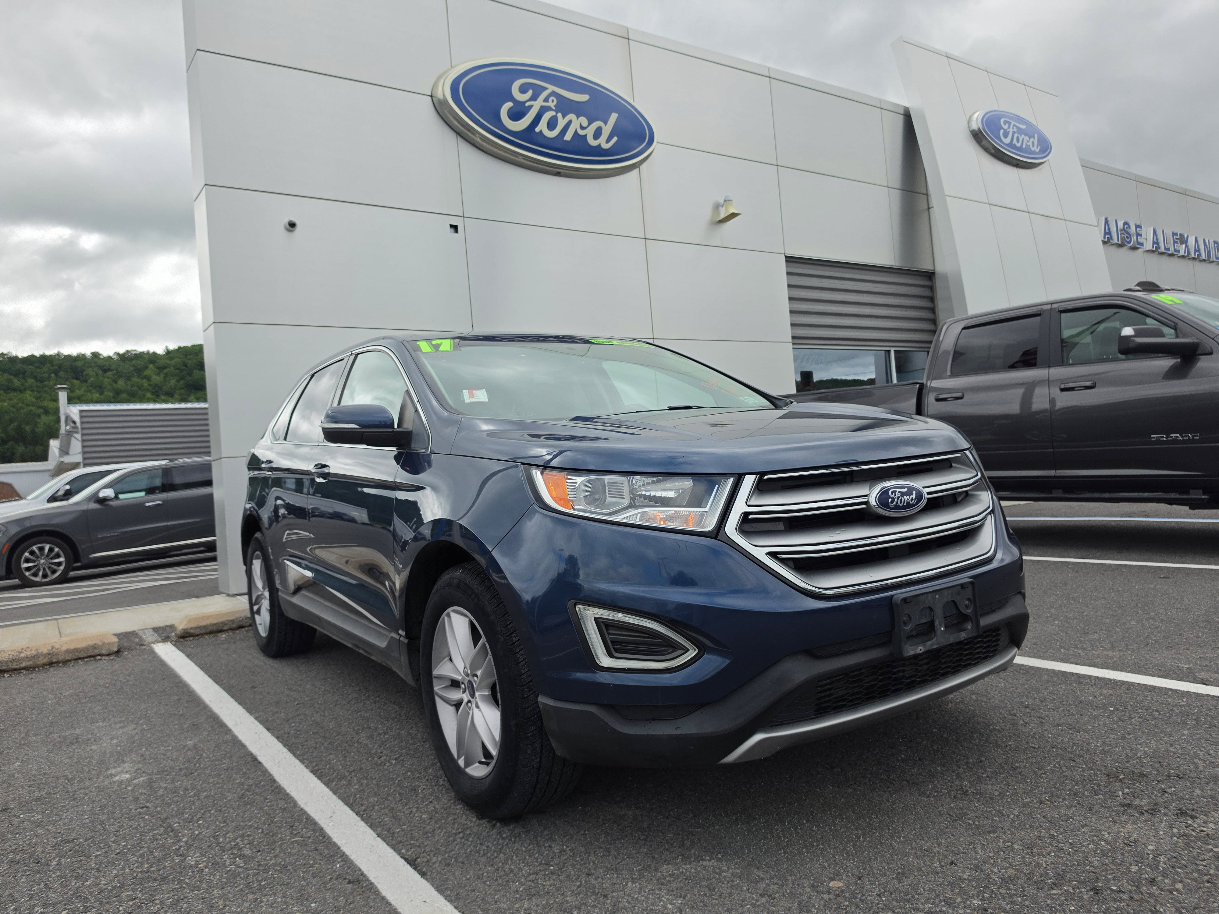 2017 Ford Edge SEL