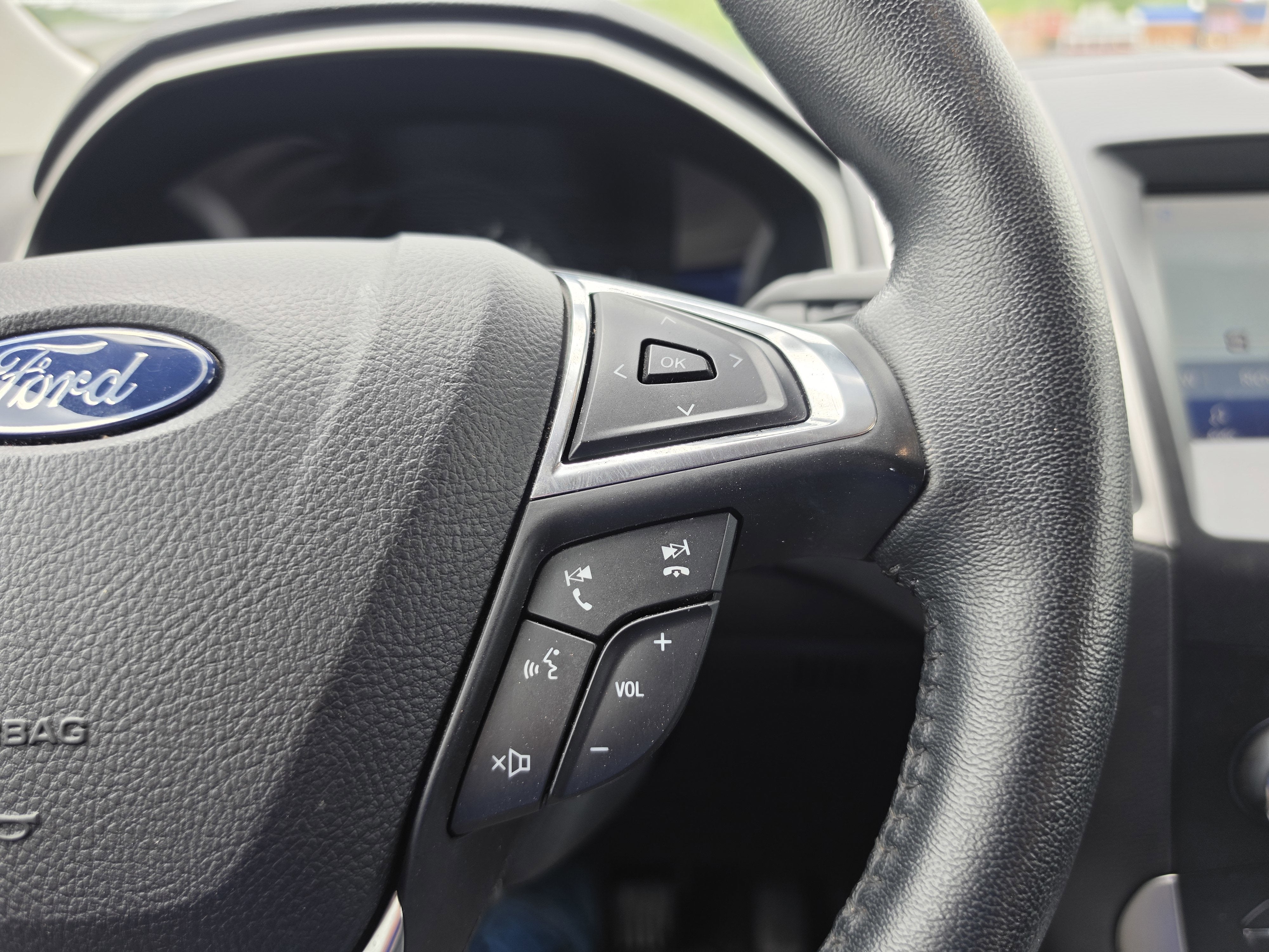 2020 Ford Edge SEL