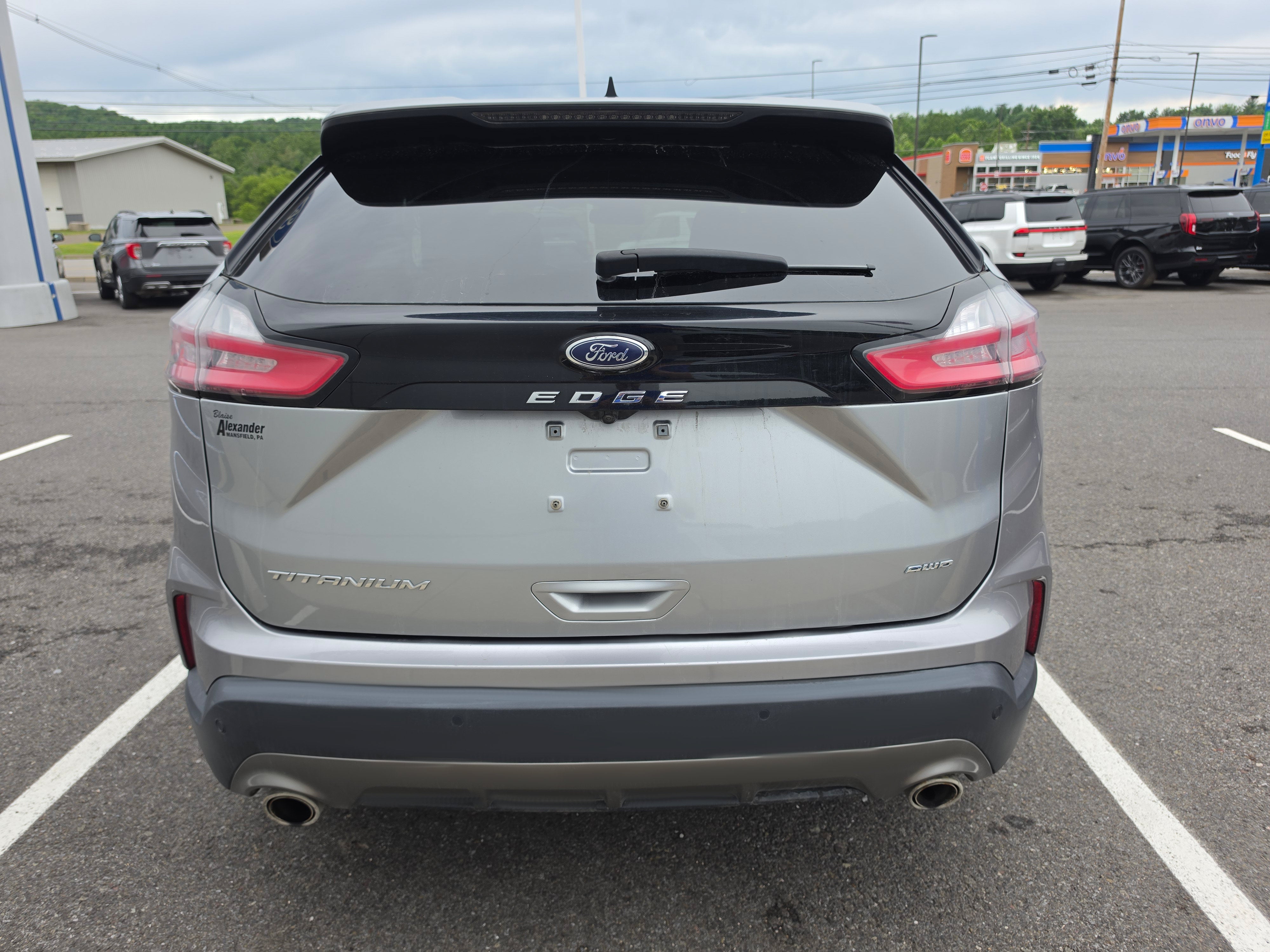 2024 Ford Edge Titanium