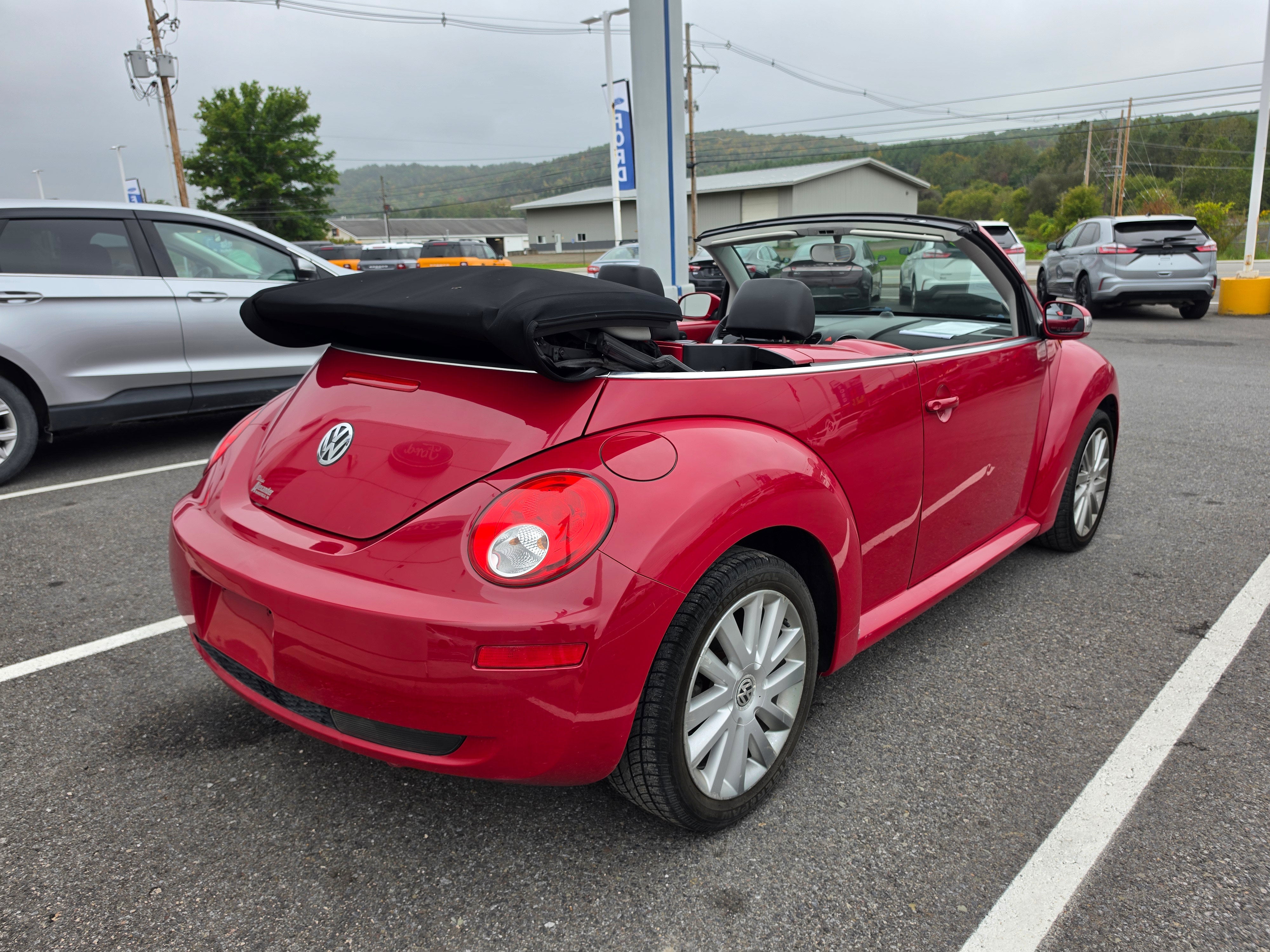 2009 Volkswagen New Beetle Convertible S