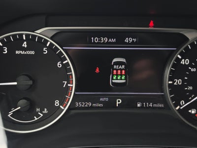 2024 Nissan Pathfinder SV