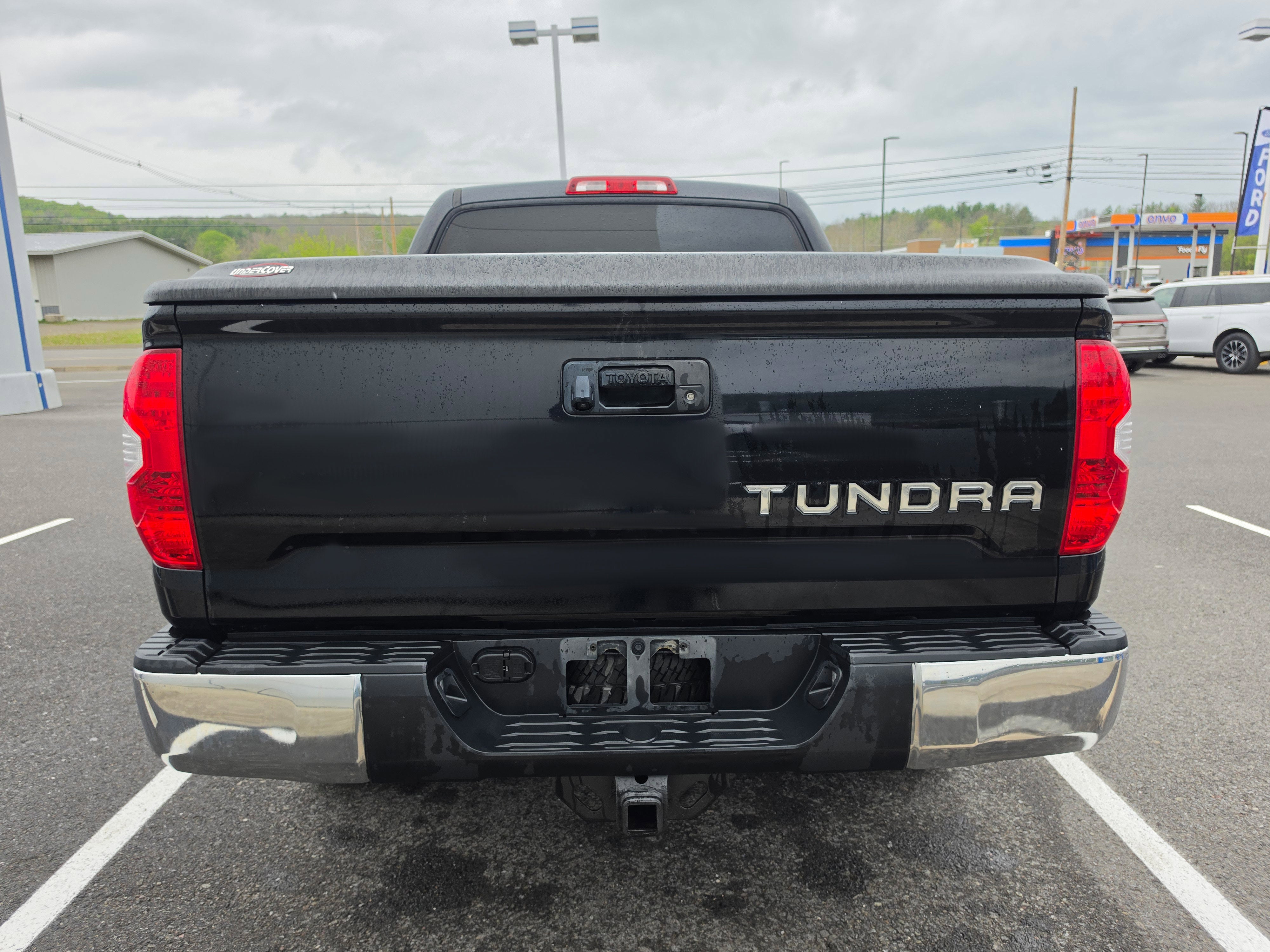 2016 Toyota Tundra 4WD Truck SR5