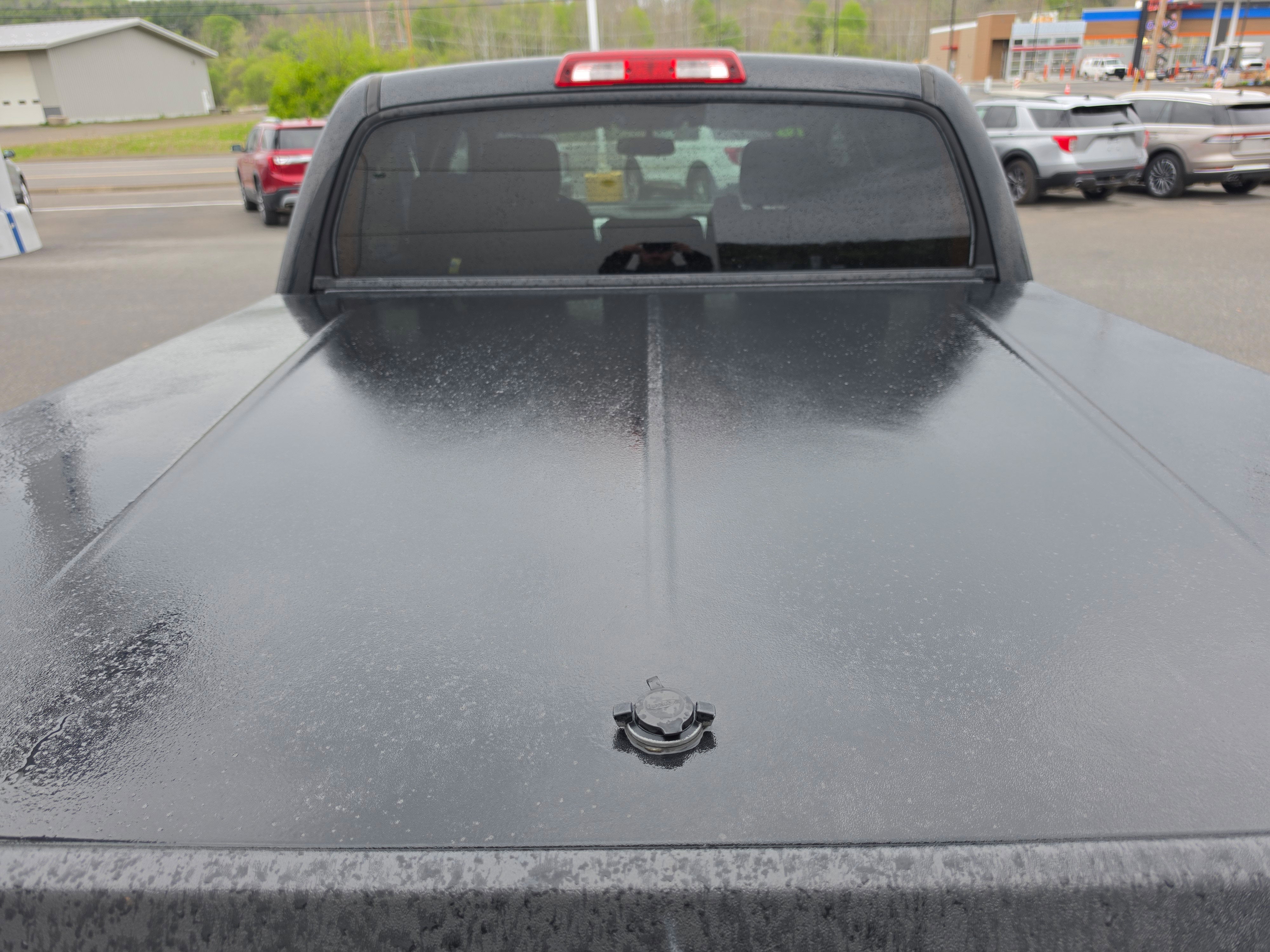2016 Toyota Tundra 4WD Truck SR5