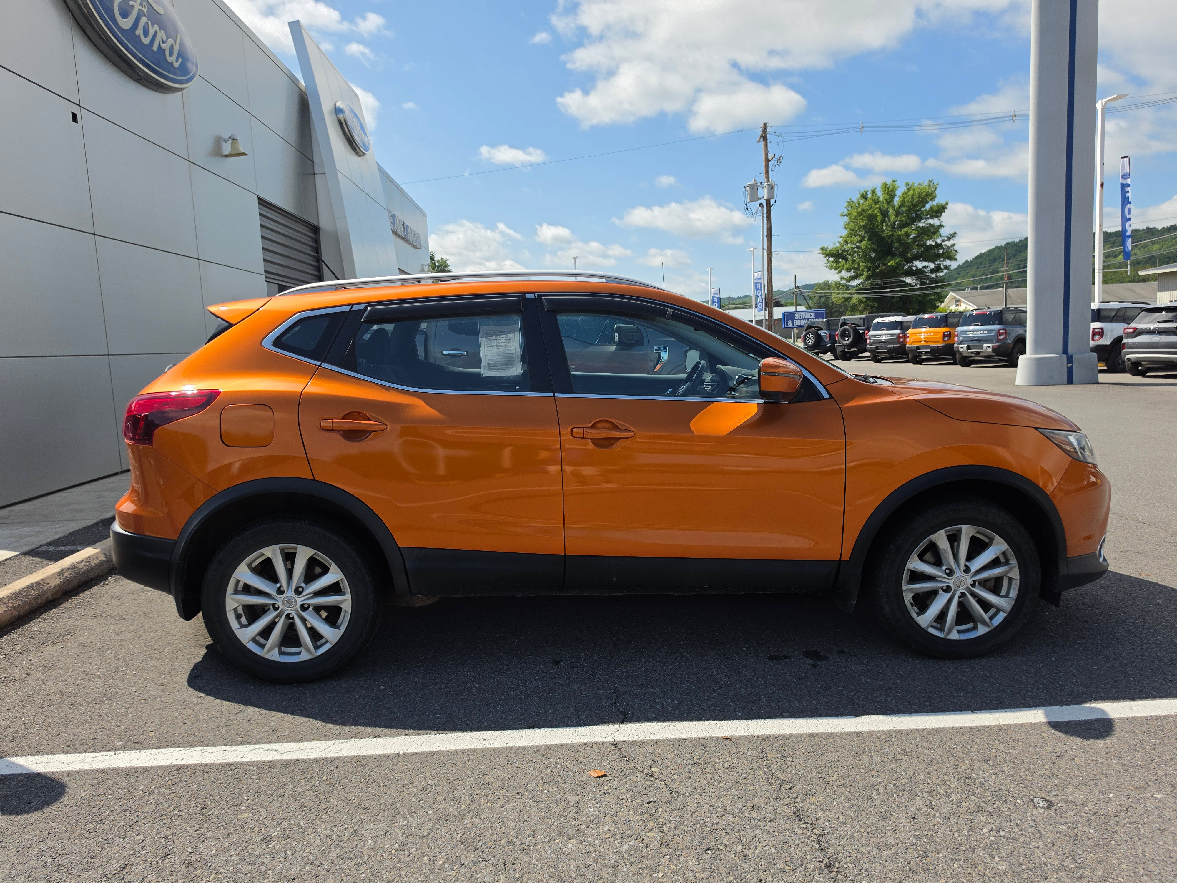 2017 Nissan Rogue Sport SV