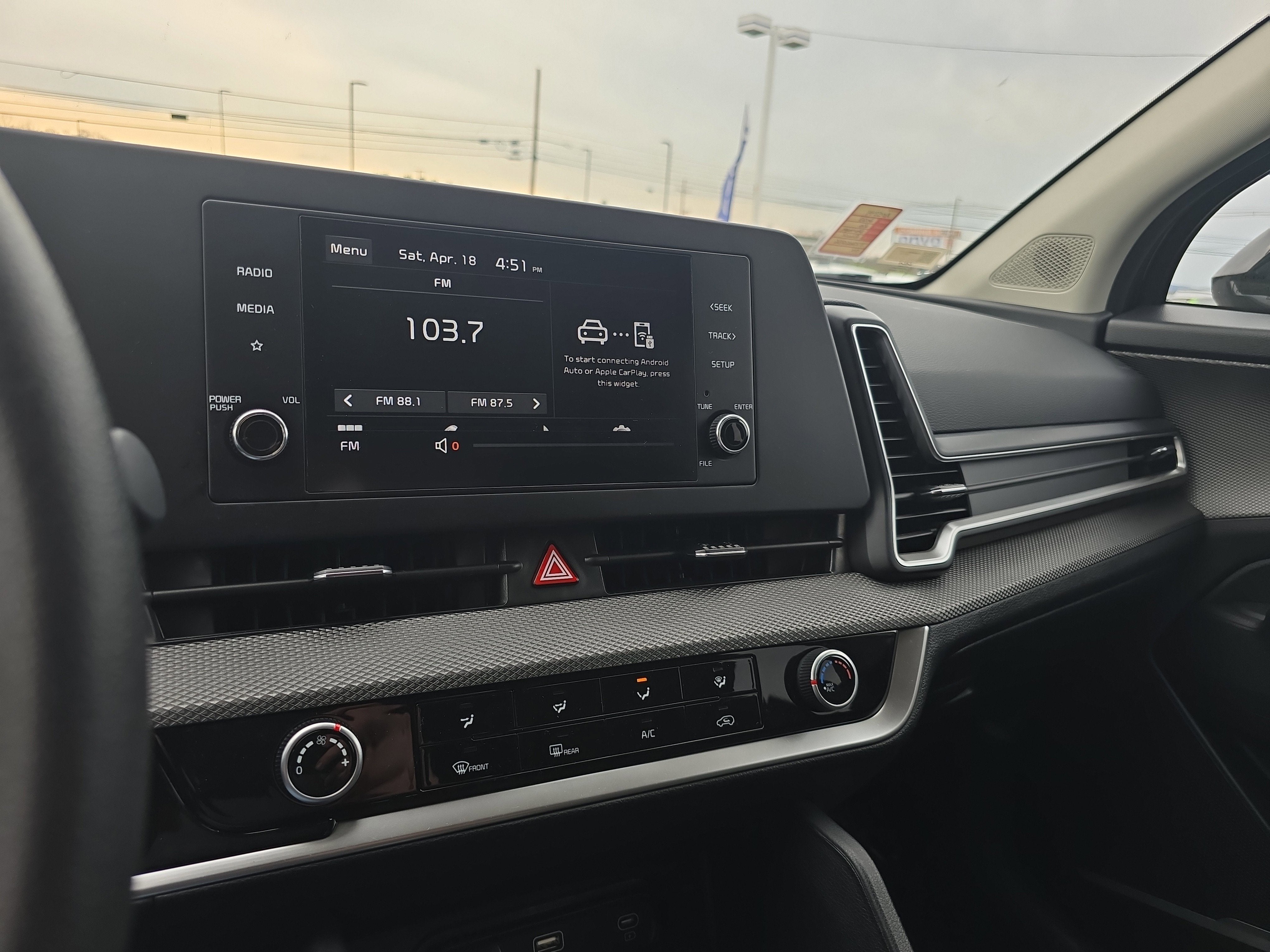 2023 Kia Sportage LX