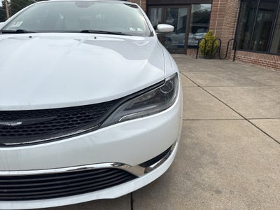 2015 Chrysler 200 Limited