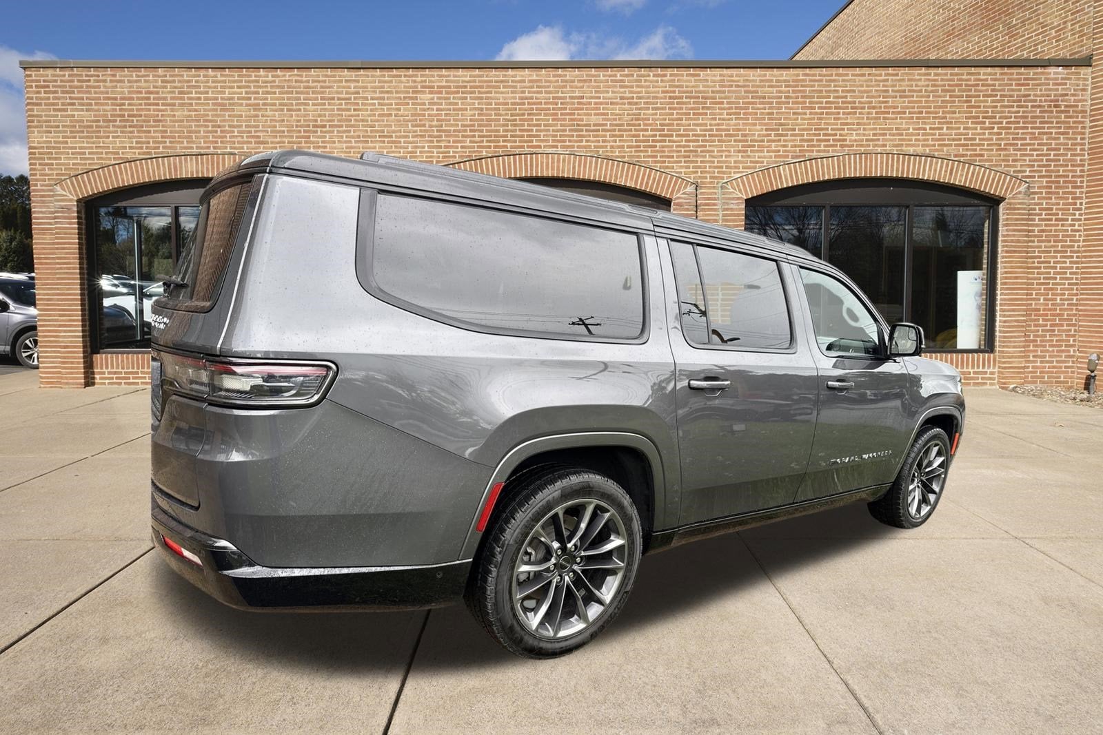 2024 Jeep Grand Wagoneer L Series II