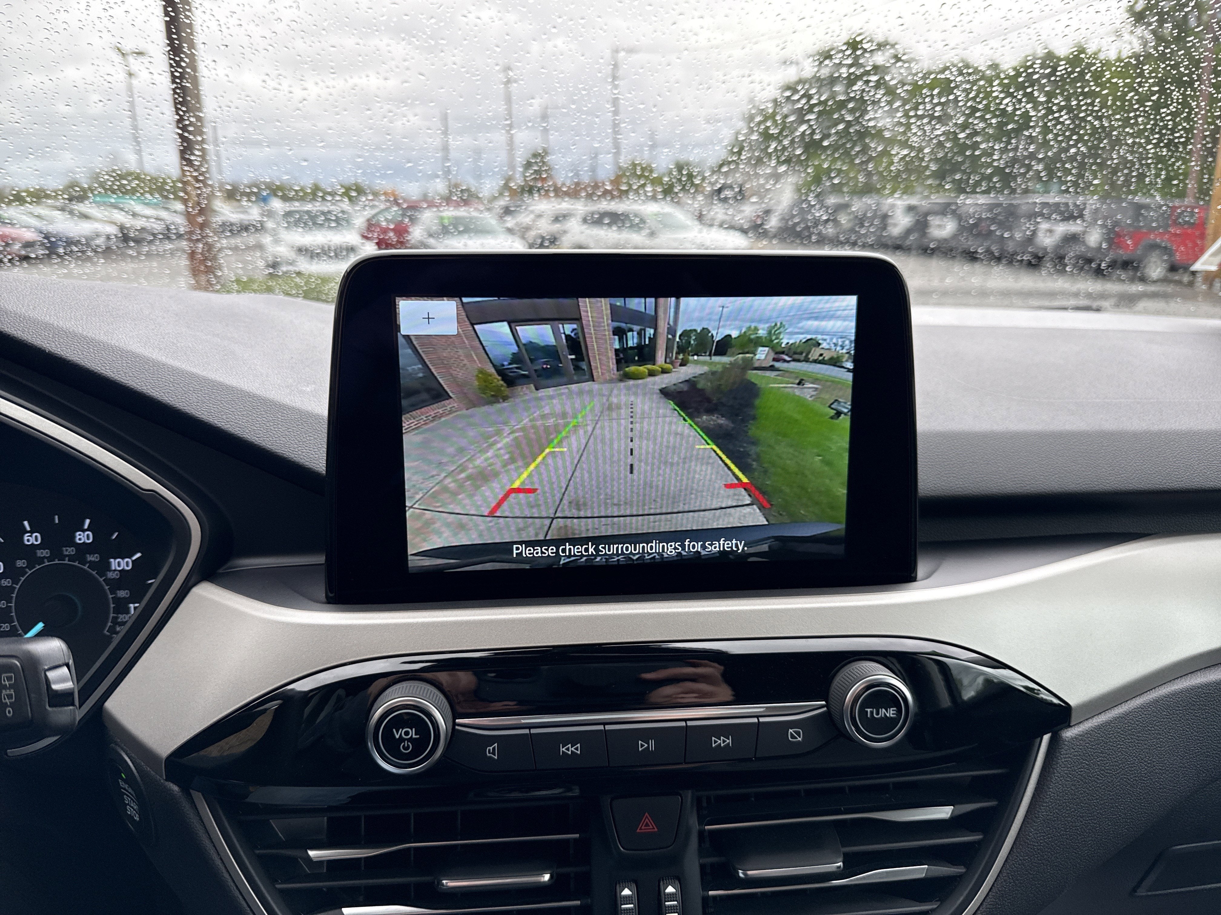 2022 Ford Escape SE