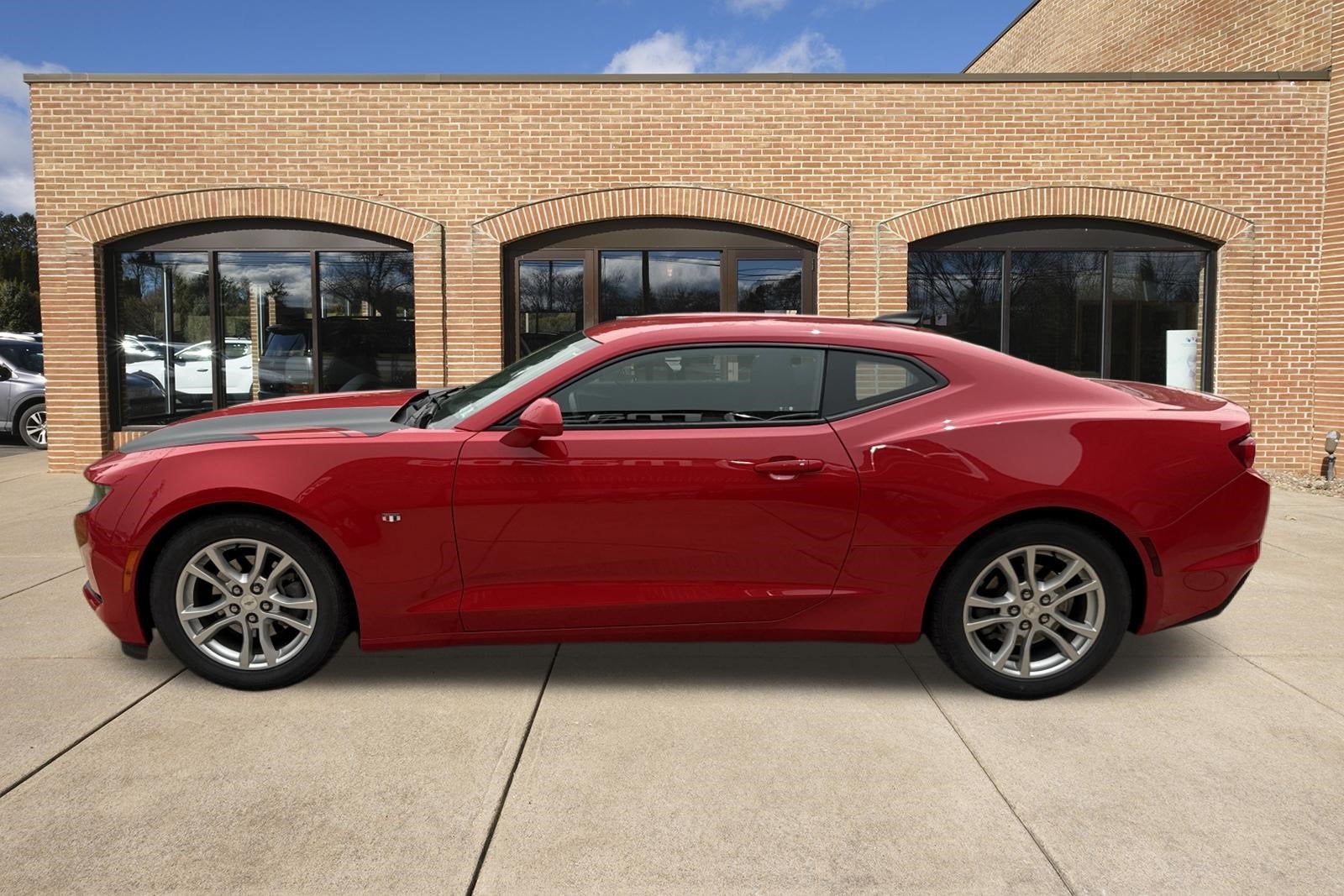 2023 Chevrolet Camaro 1LS