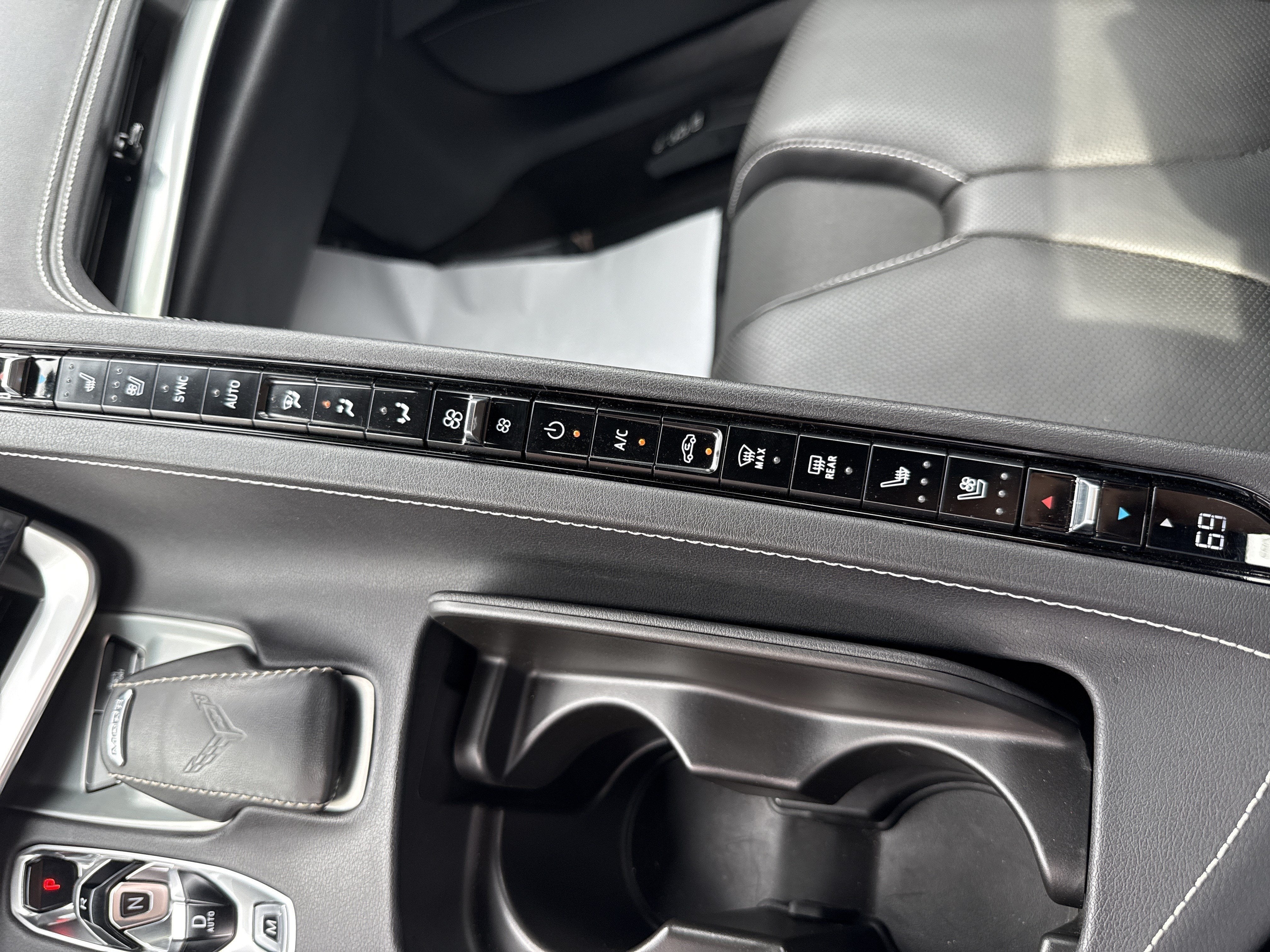 2024 Chevrolet Corvette 2LT
