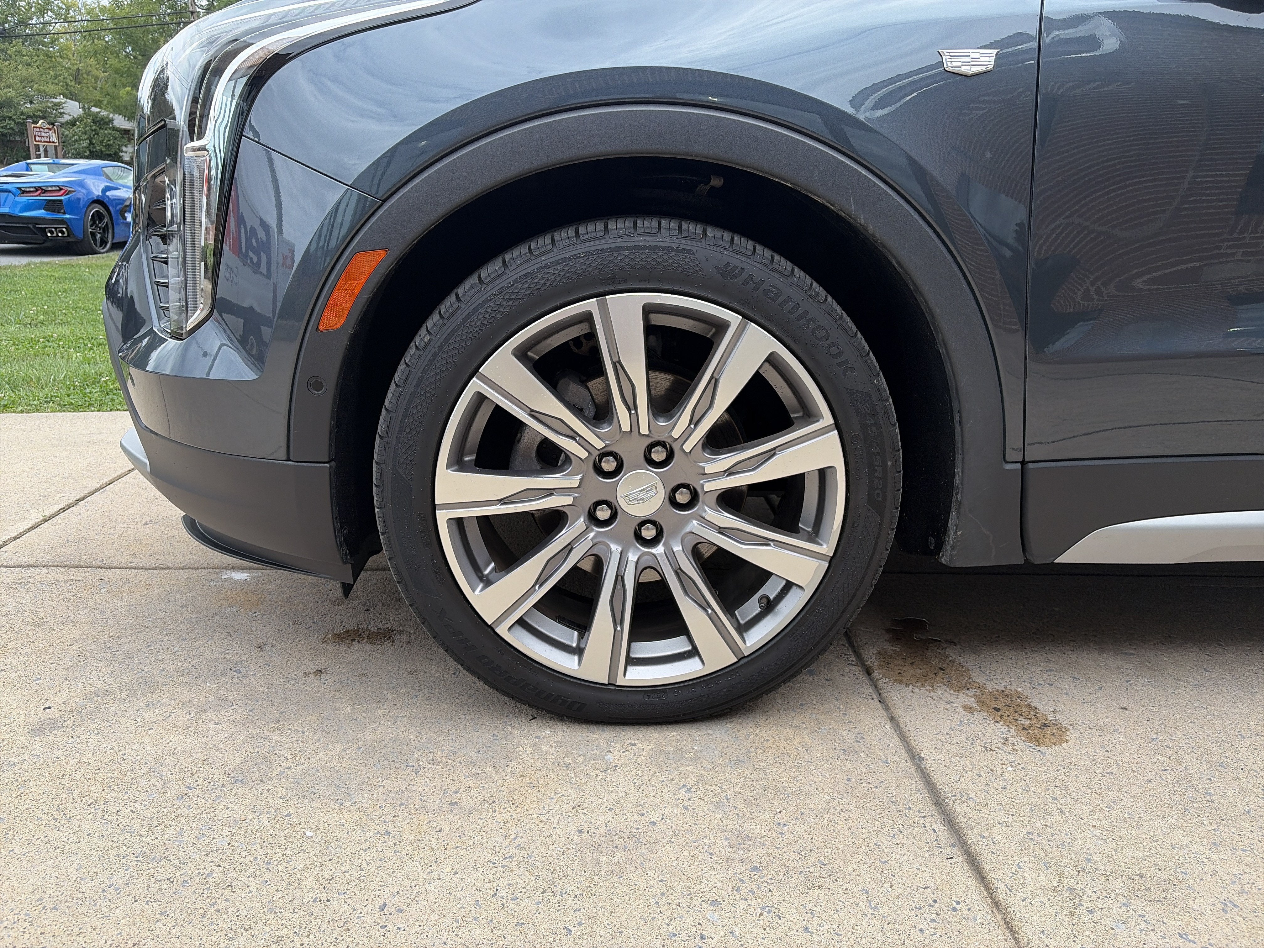 2019 Cadillac XT4 AWD Premium Luxury