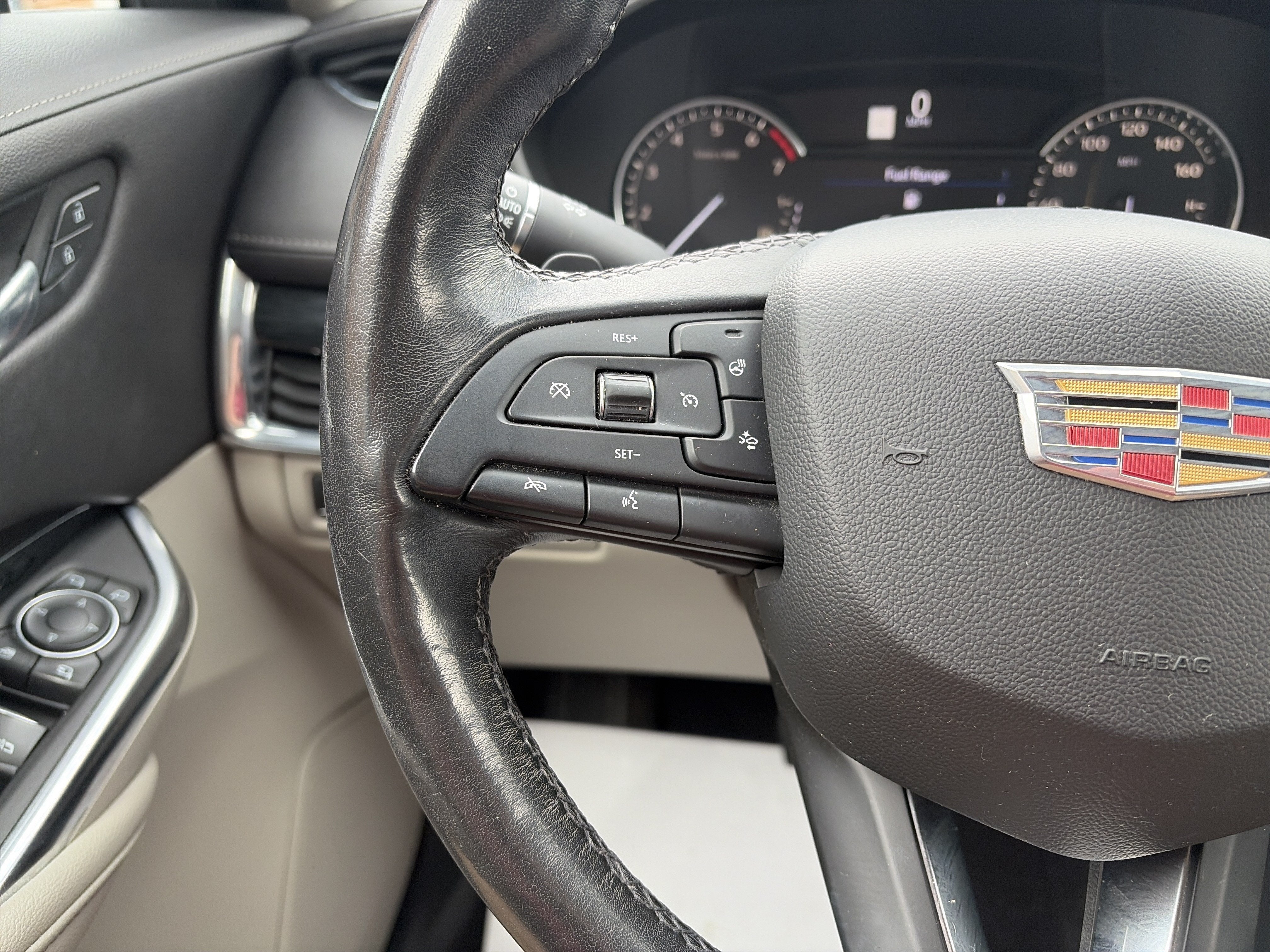 2019 Cadillac XT4 AWD Premium Luxury