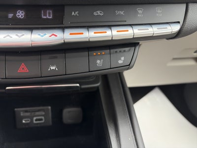 2019 Cadillac XT4 AWD Premium Luxury