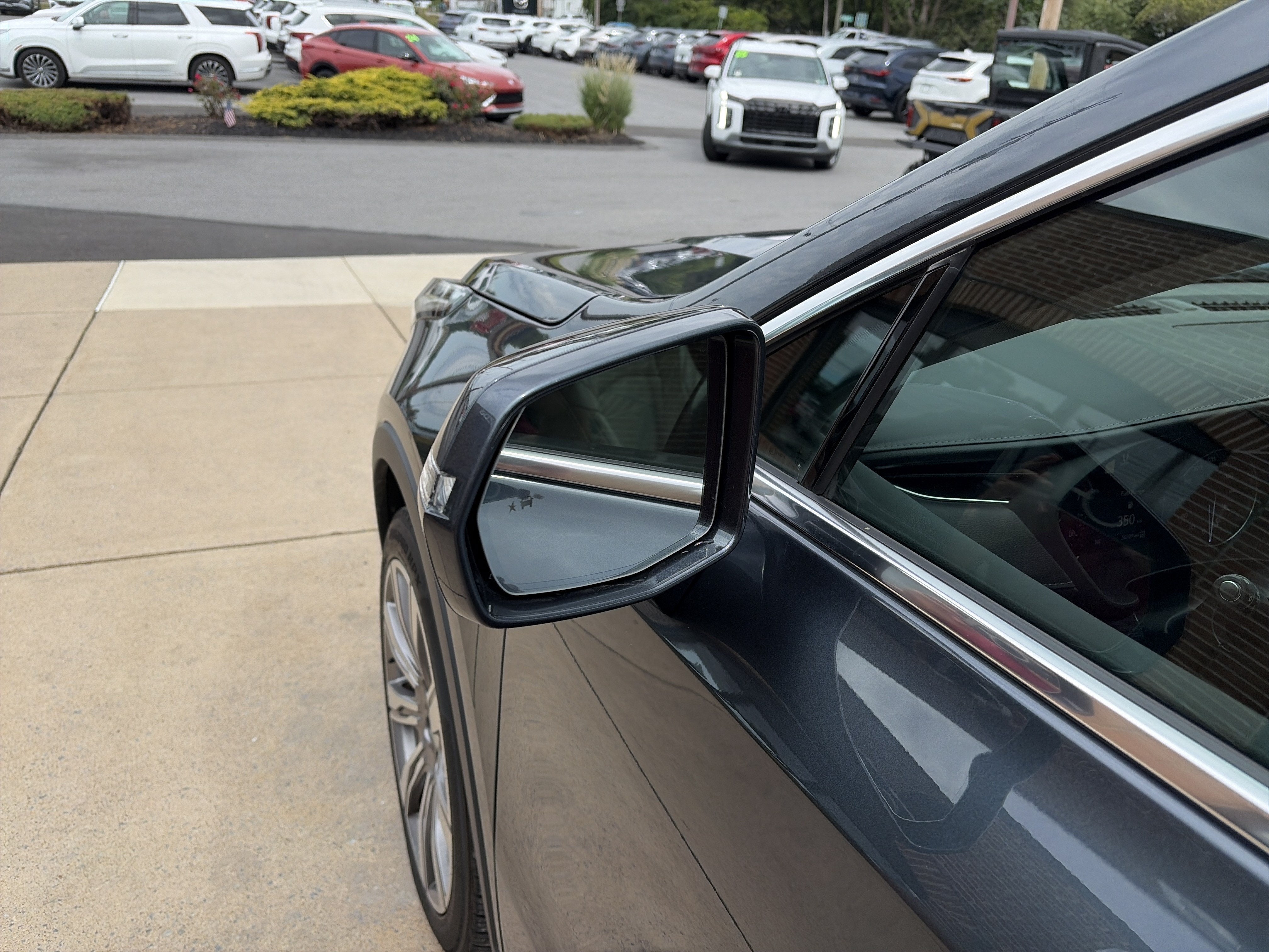 2019 Cadillac XT4 AWD Premium Luxury