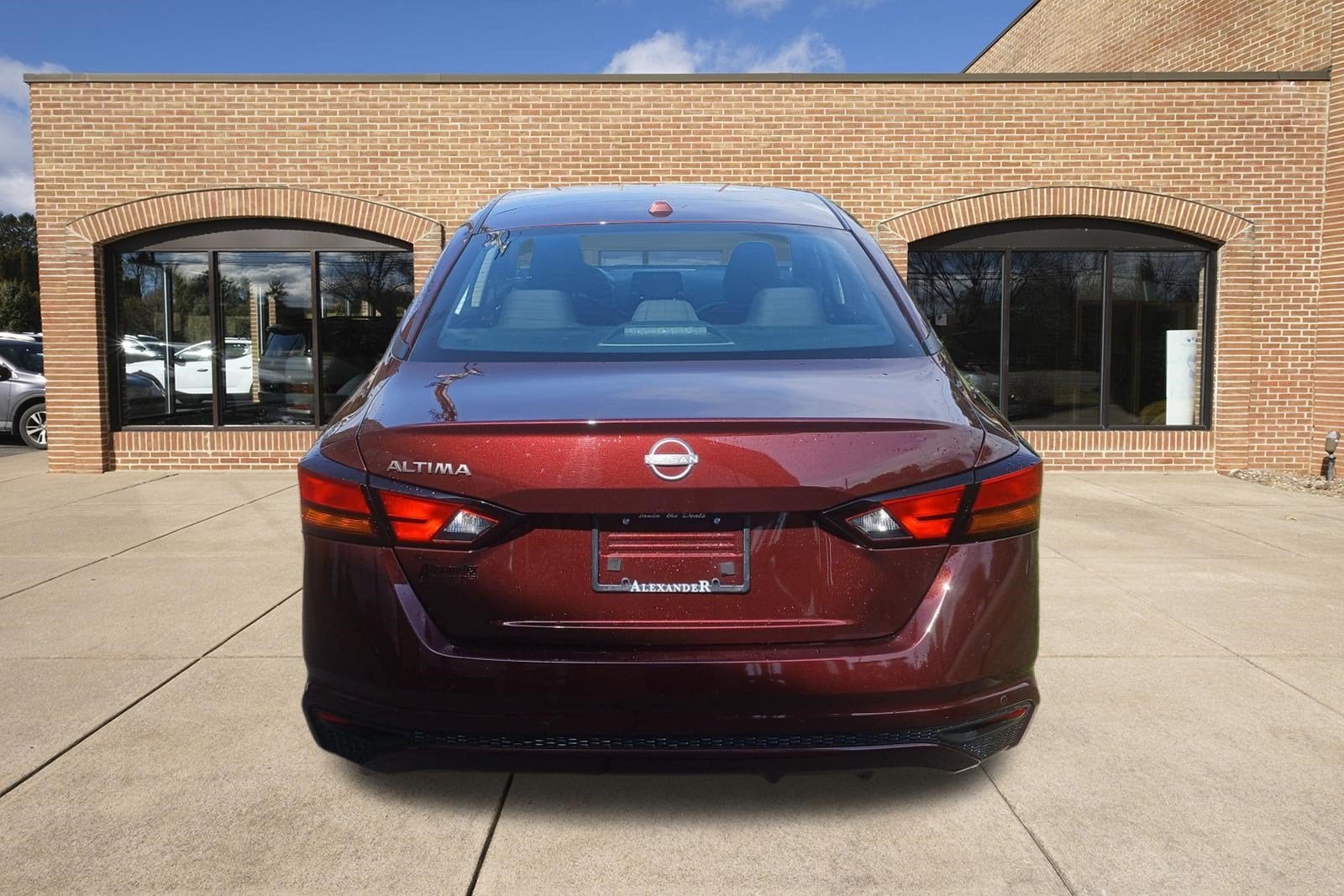 2025 Nissan Altima SV