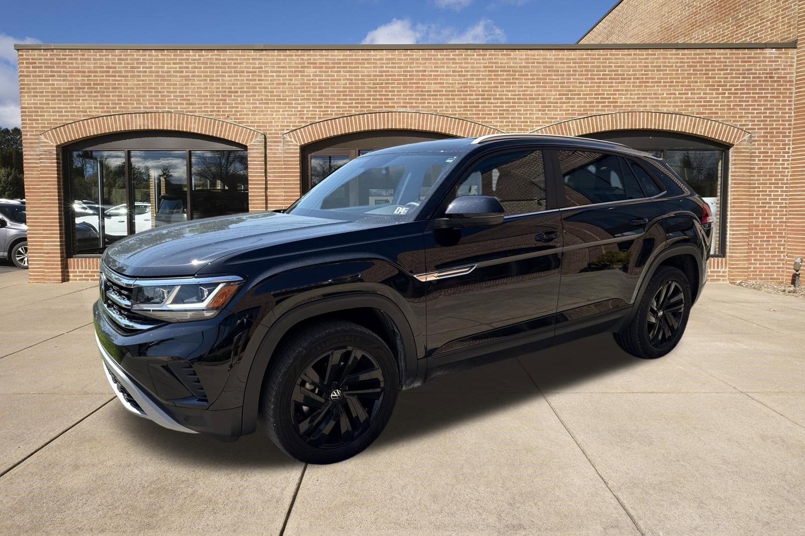 2023 Volkswagen Atlas Cross Sport 3.6L V6 SE w/Technology