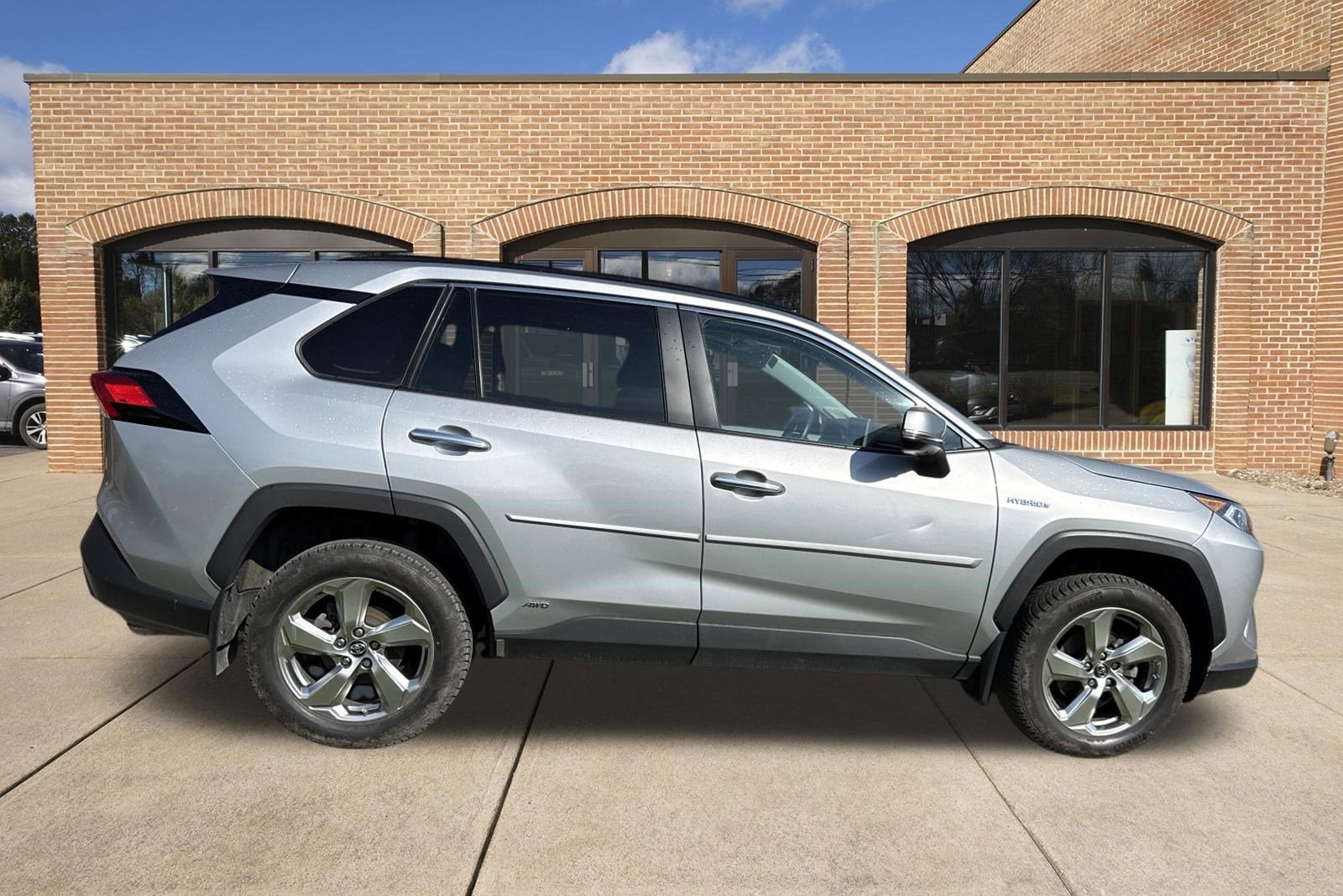 2019 Toyota RAV4 Hybrid Limited
