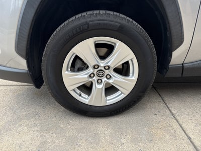 2019 Toyota RAV4 Hybrid XLE